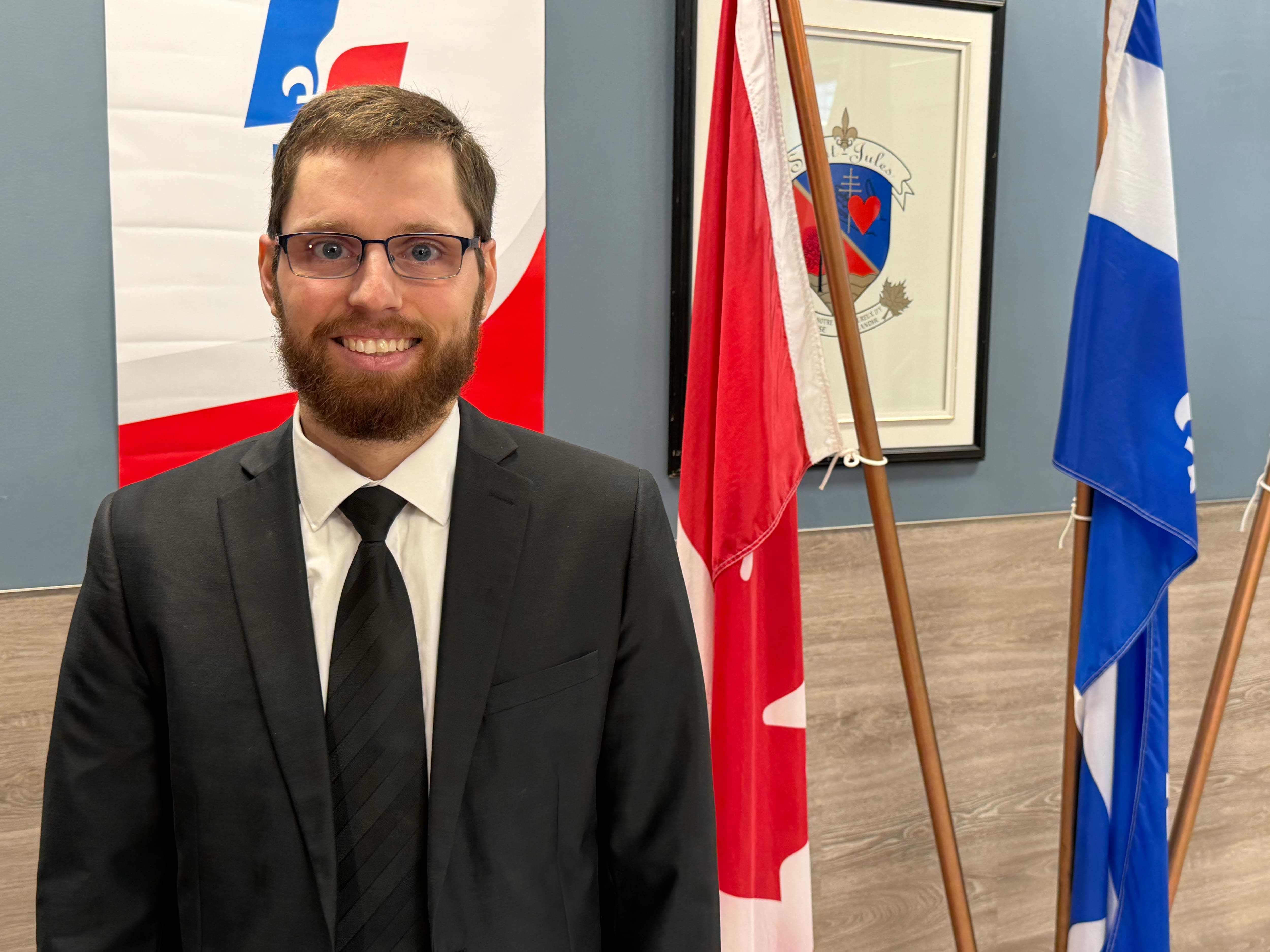 Le Parti libéral du Québec (PLQ) ne donnera pas son feu vert à la candidature de Mario Roy, dans la course à la direction.