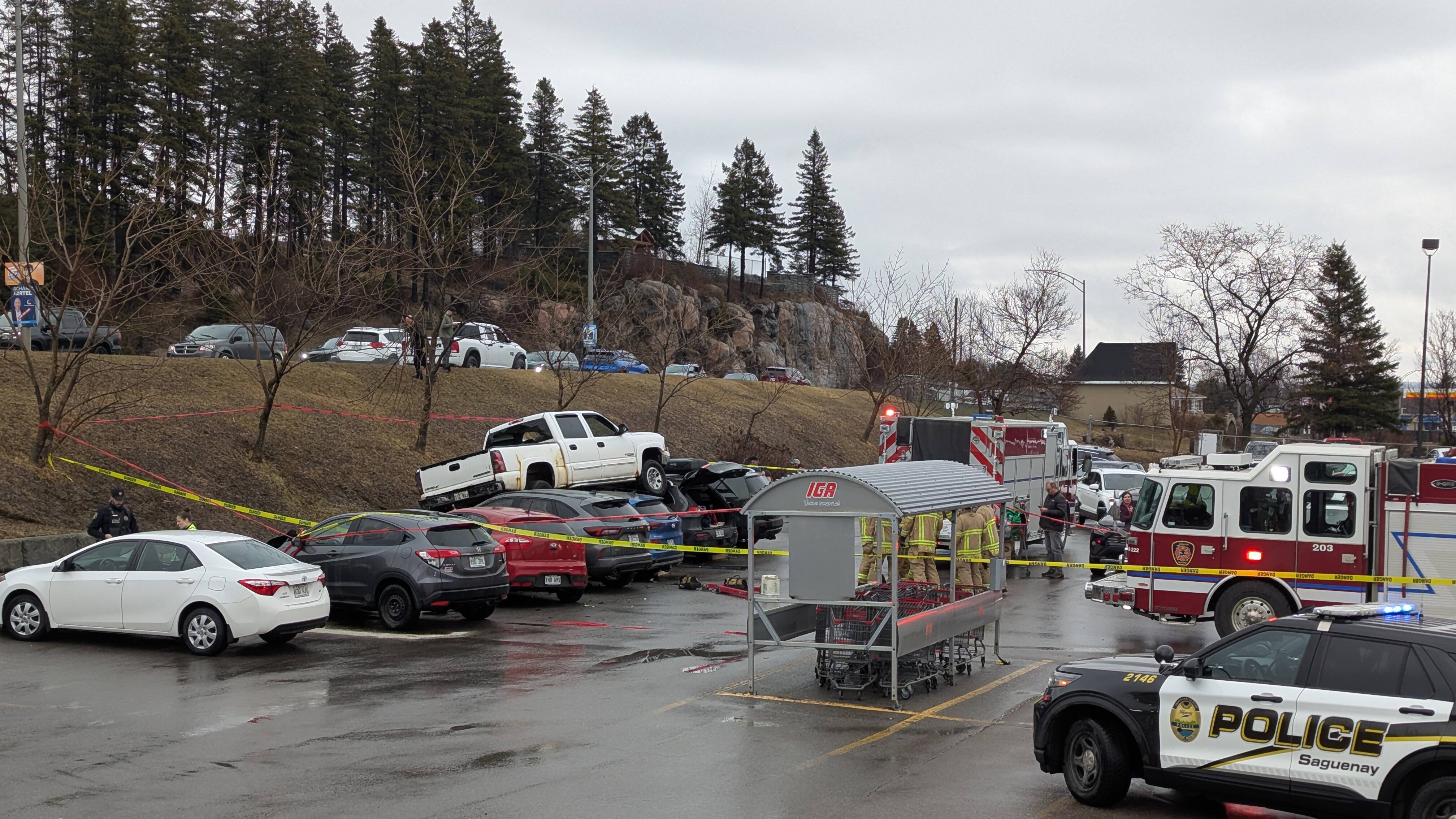 Saguenay Accidente espectacular: víctima de incomodidad, un piloto termina su carrera en varios autos