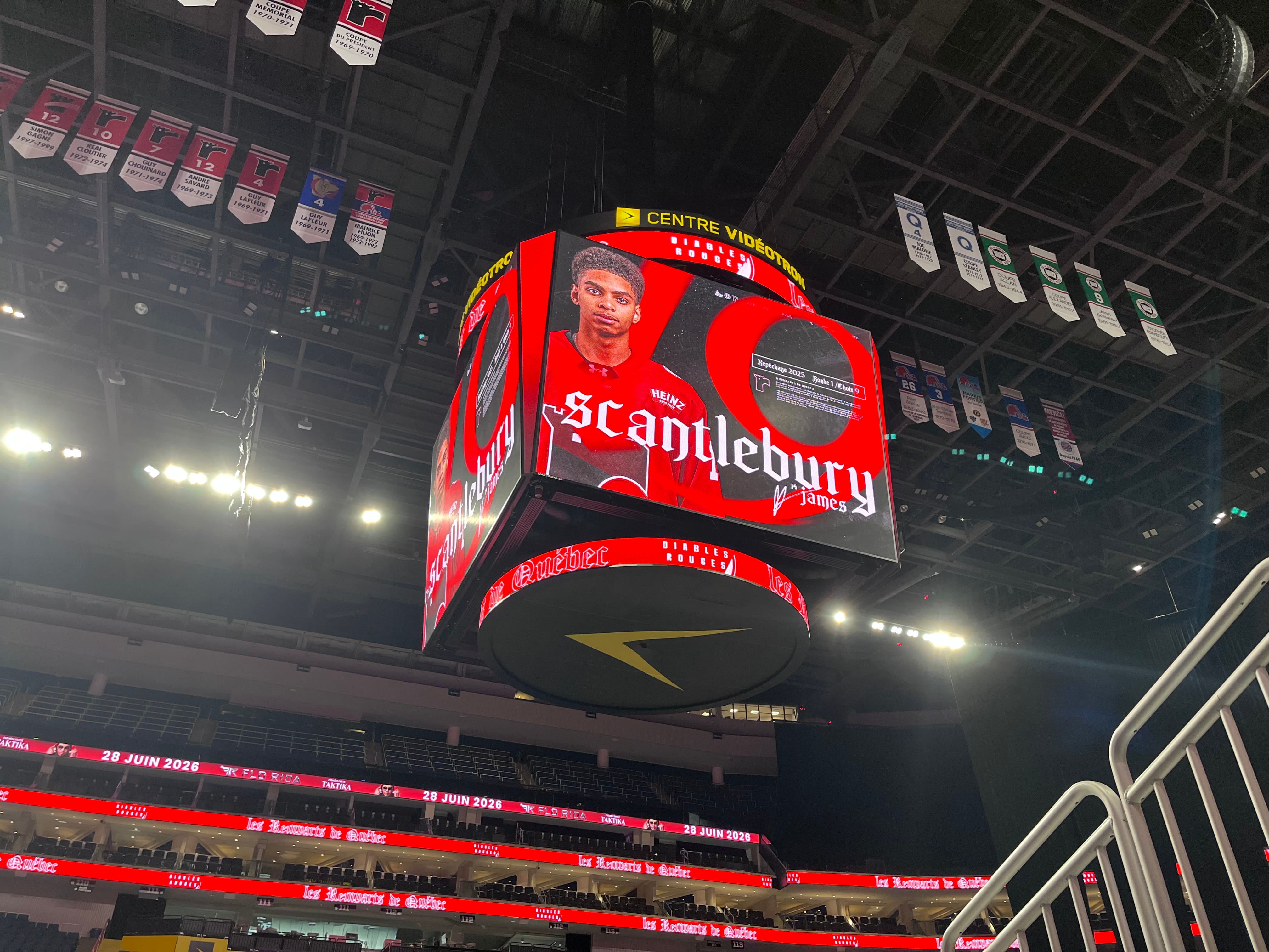 Les Remparts ont souhaité la bienvenue a Scantlebury en grand, mardi.