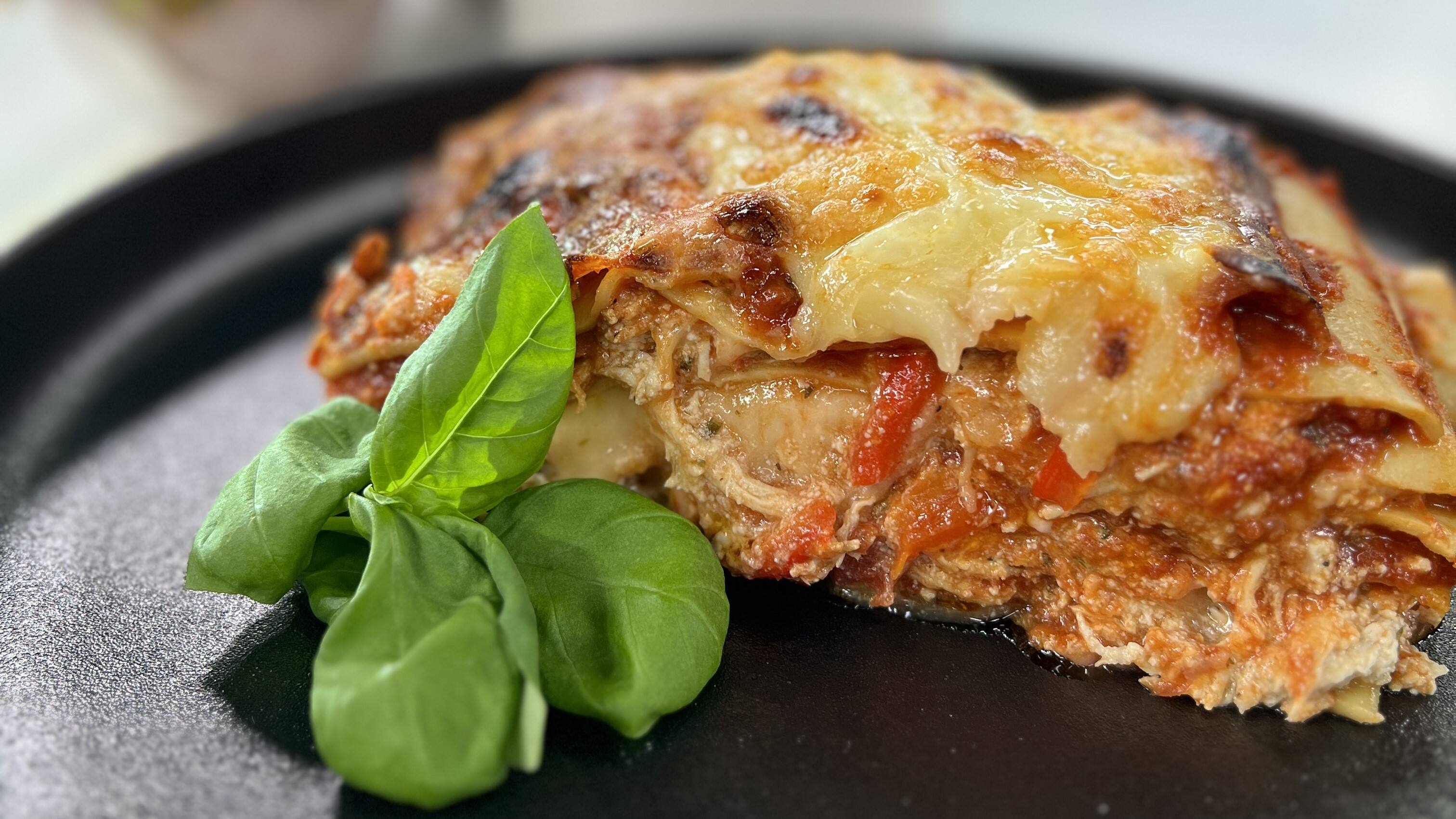 LASAGNE DE POULET AUX POIVRONS RÔTIS