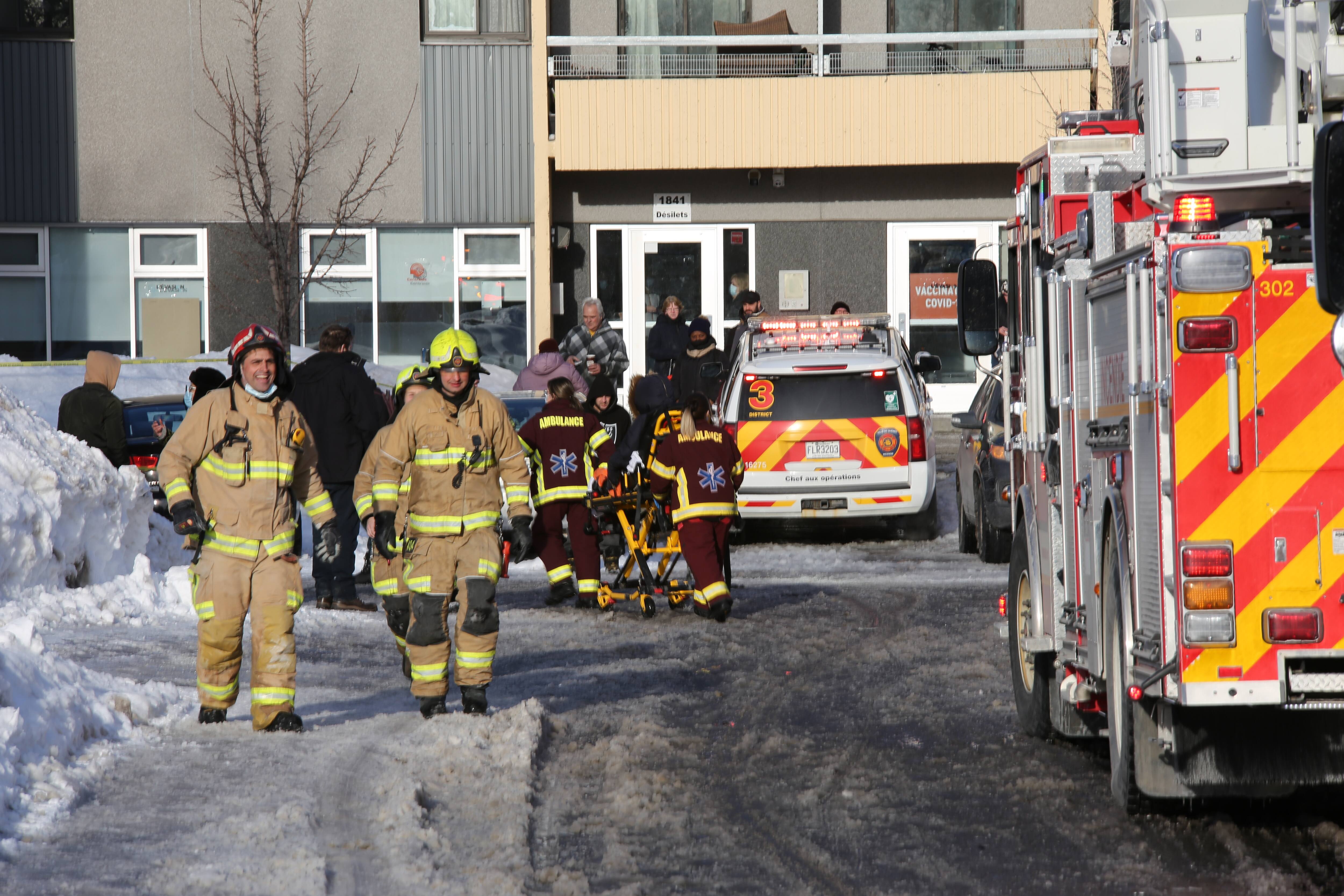 Feu de 3e alarme dans une tour &agrave; logements de Maizerets