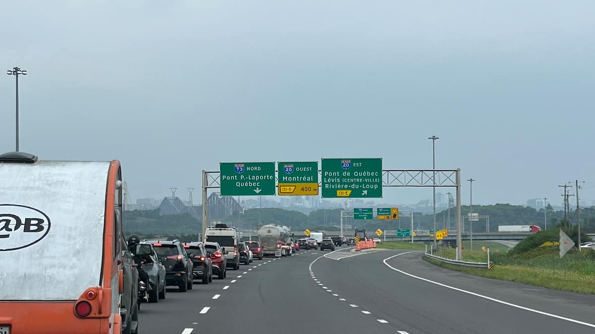 Embouteillage monstre sur le pont Pierre-Laporte