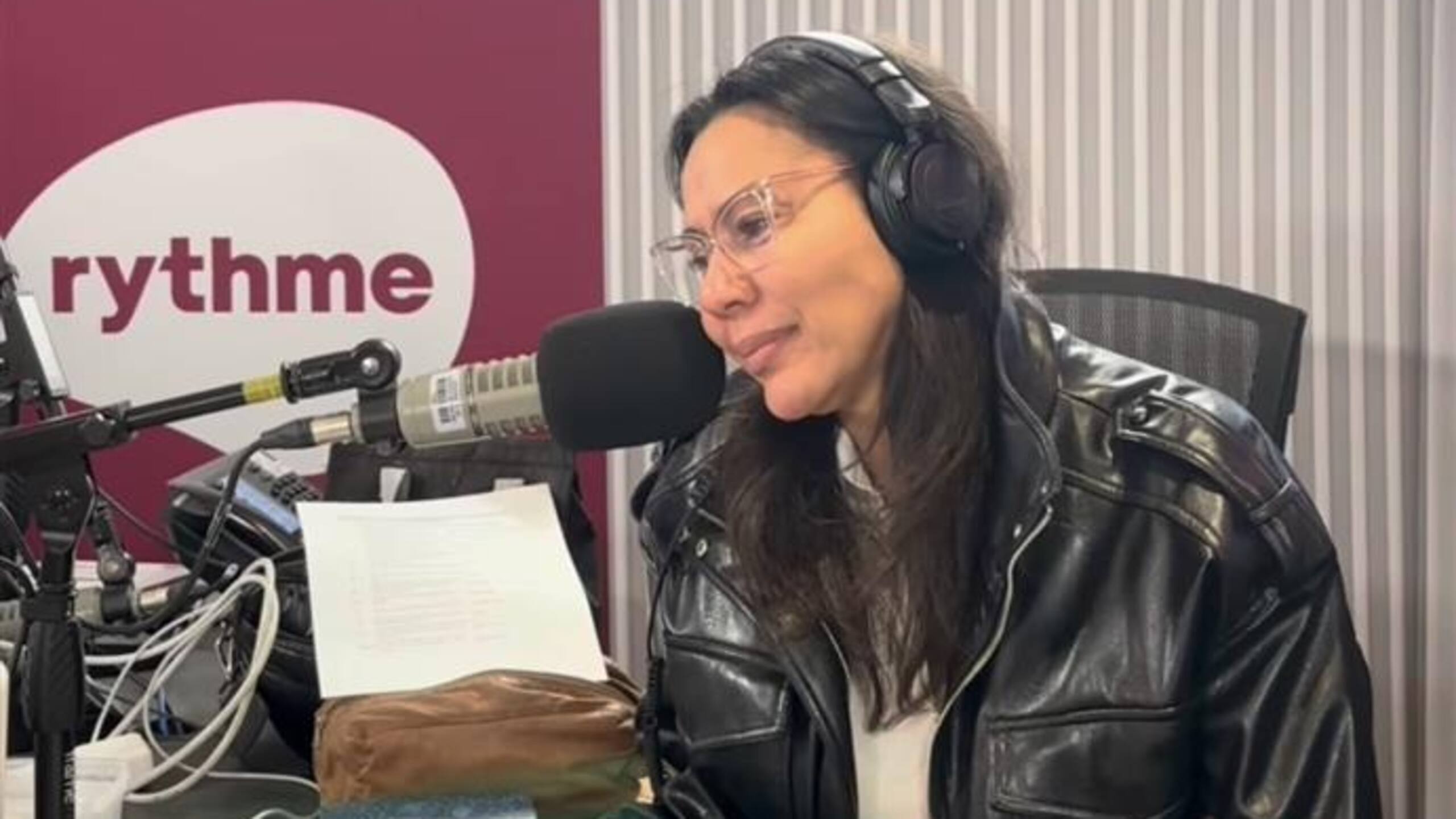 Luke Racicot Émue aux larmes, Isabelle Racicot reçoit un hommage émouvant de ses ...