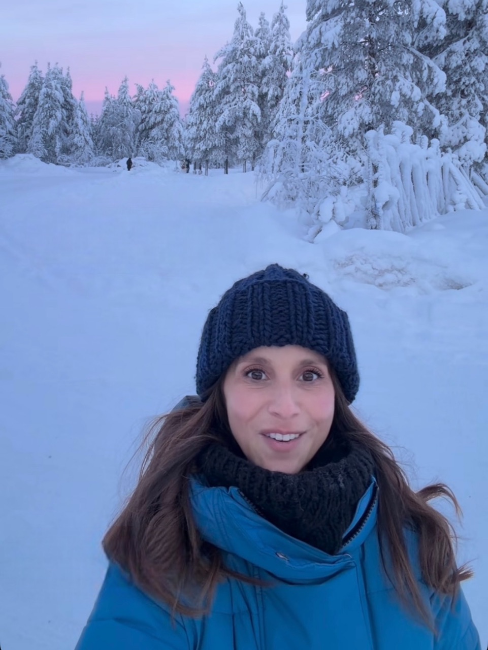 Anaïs Favron partage des images spectaculaires de son voyage en Finlande