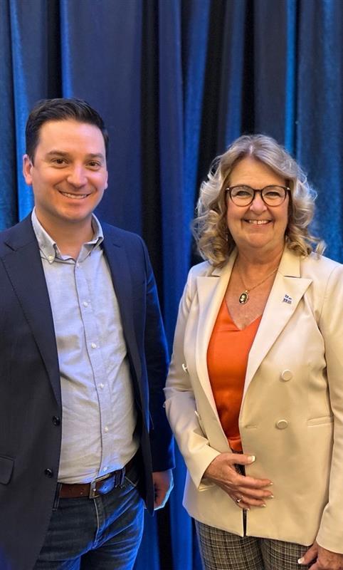 Le clan Jolin-Barrette s’organise: l’ex‐ministre Suzanne Roy souhaite que Simon Jolin‐Barrette devienne premier ministre