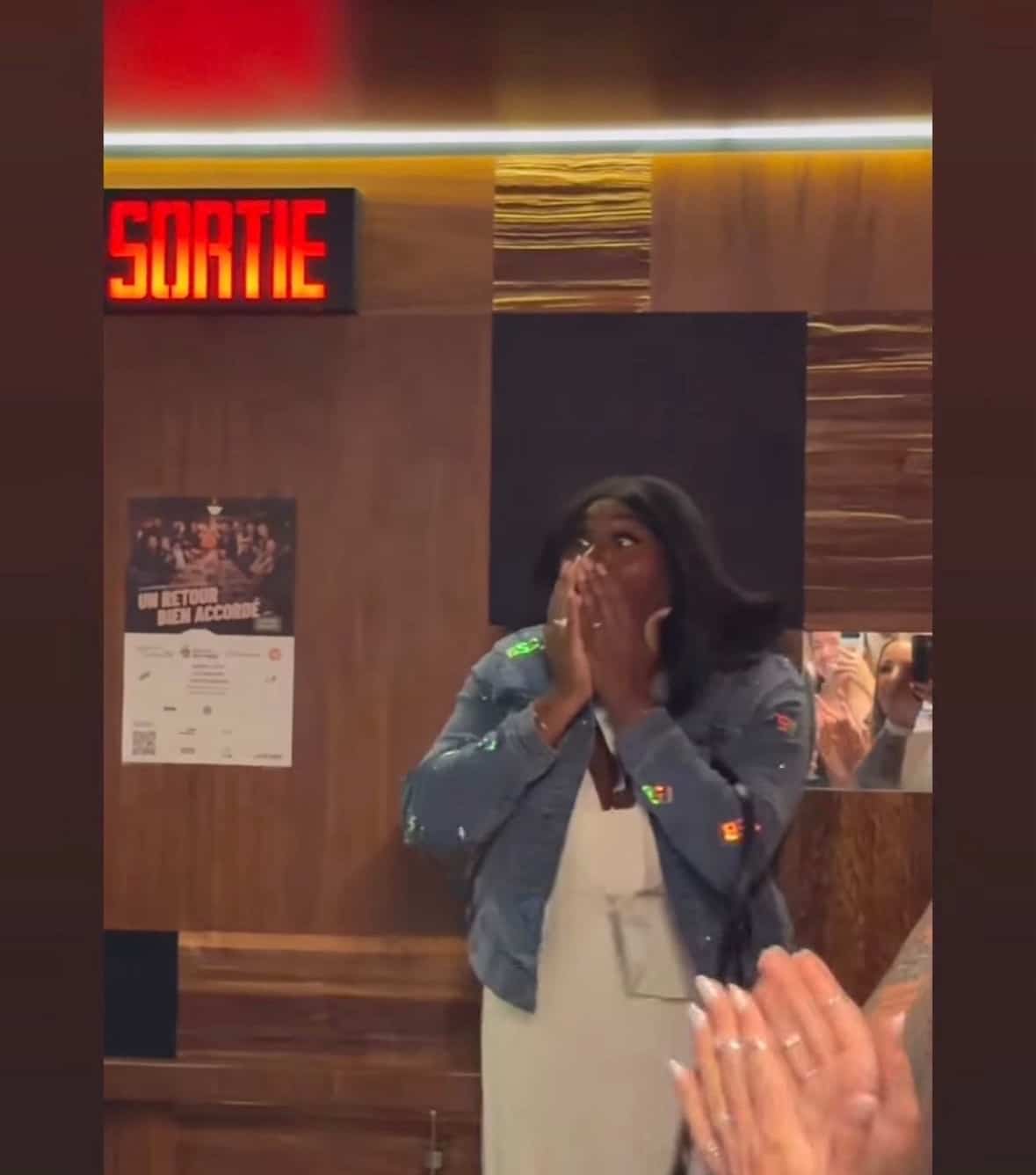 Surprise par ses proches pour son 36e anniversaire, Mélissa Bédard fond en larmes
