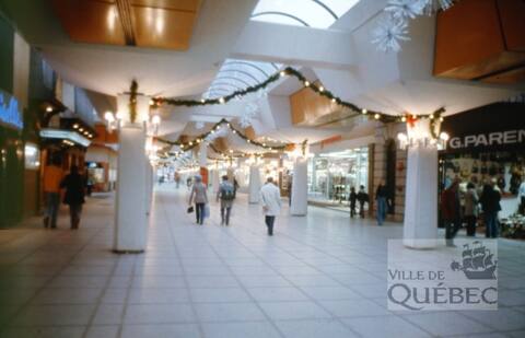 Le mail Saint-Roch dans les années 1970.