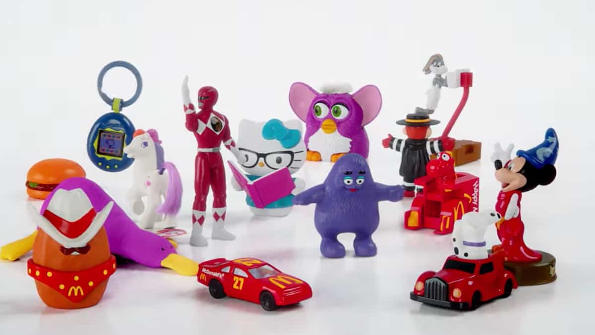 Avis Aux Nostalgiques Mcdonald S Propose Des Jouets Des Annees 90 Avec Les Joyeux Festins Le Sac De Chips Avis Aux Nostalgiques Mcdonald S Propose Des Jouets Des Annees 90 Avec Les Joyeux Festins Le Sac De Chips