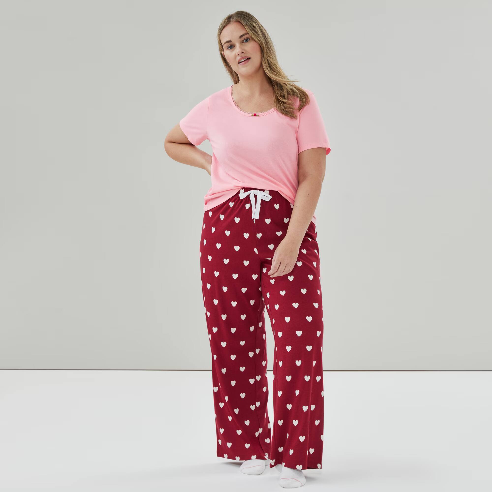 15 idées de pyjamas pour relaxer le soir de la Saint-Valentin | 7 Jours
