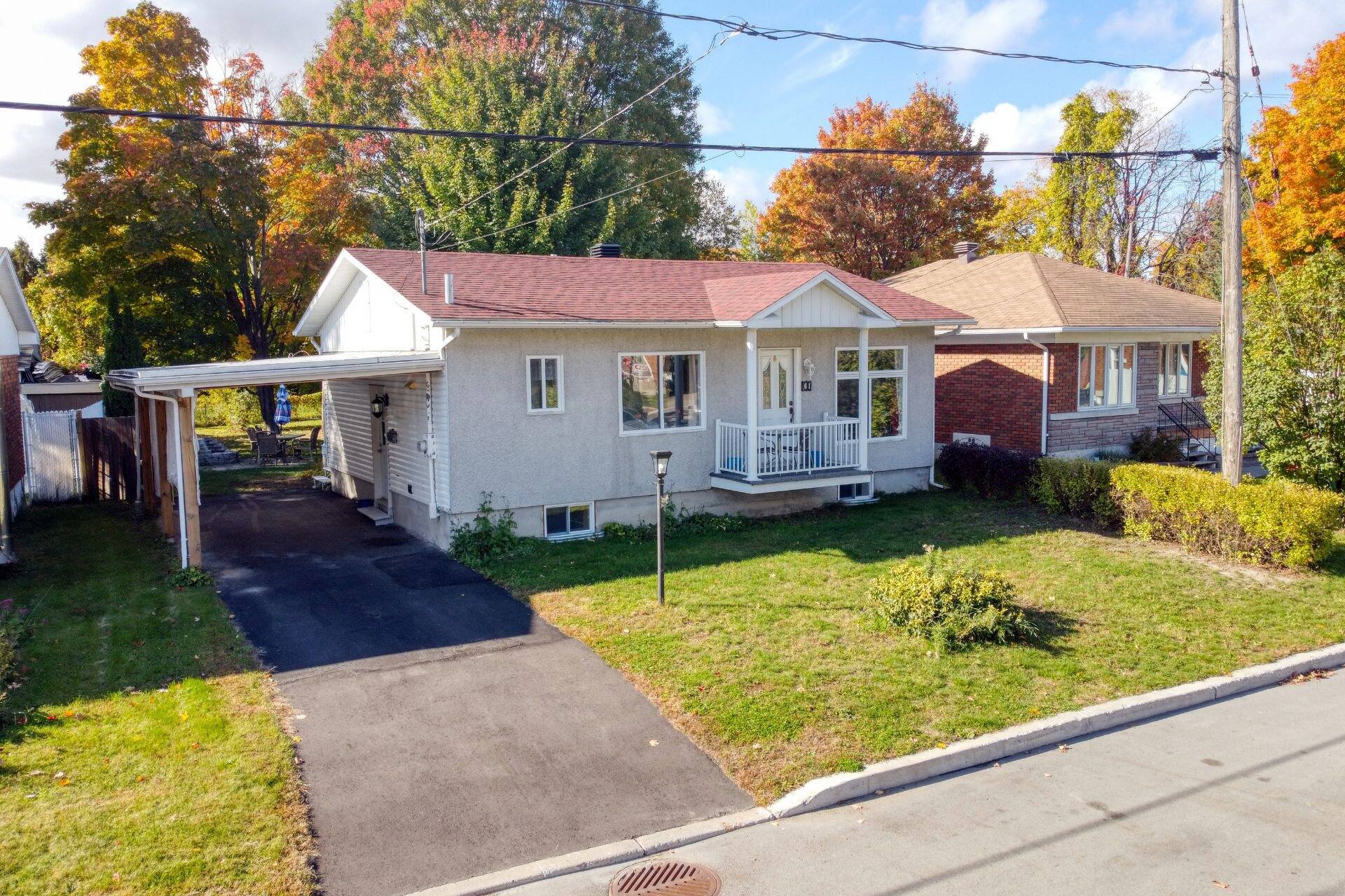Acheter une maison à Laval, trop dispendieux pour de nombreuses