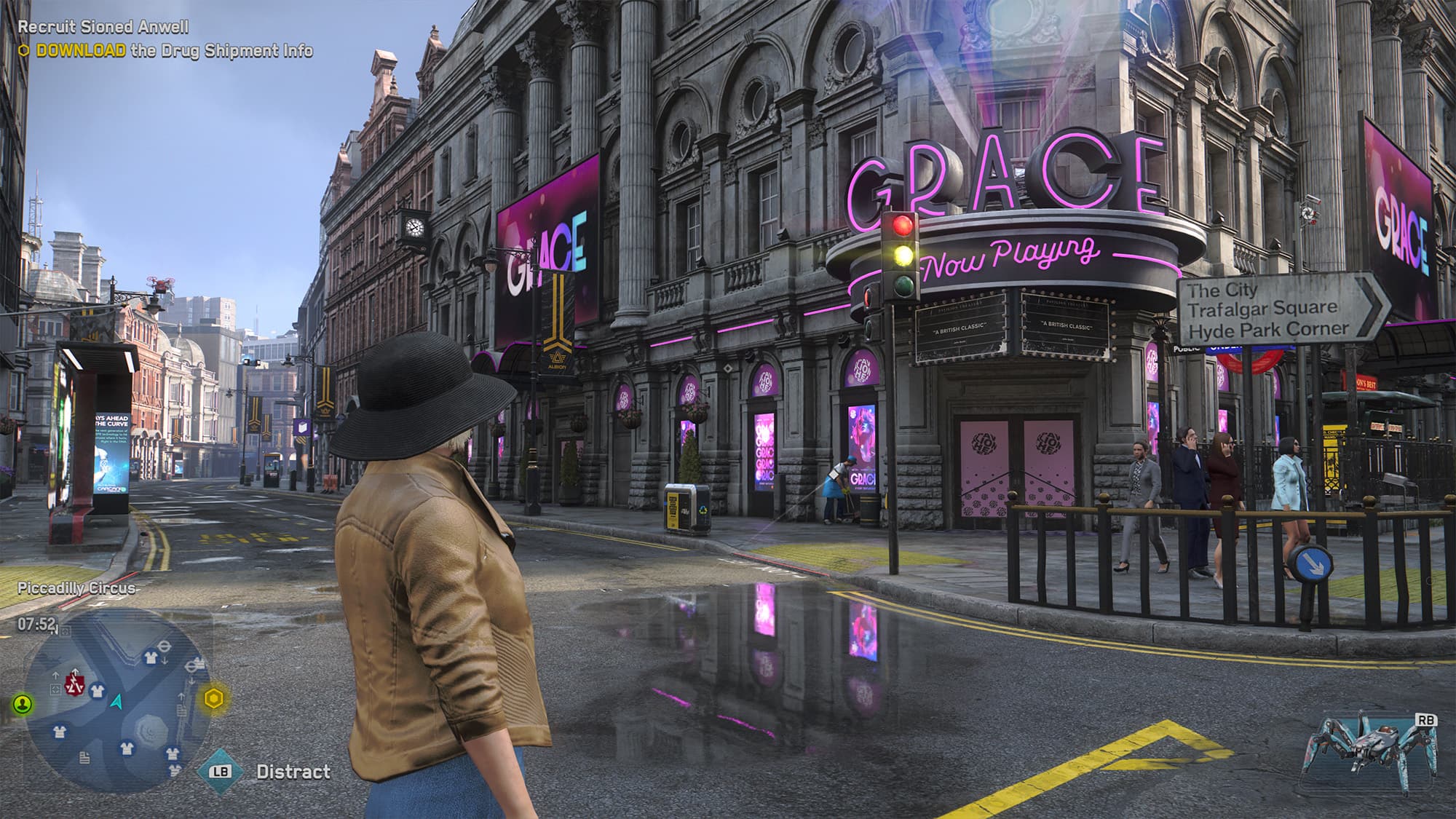 Le lancer des rayons permet de voir les reflets de la ville dans l’eau au sol dans le jeu Watch Dogs : Legions d’Ubisoft (offert sur PS5 et Xbox Series X).