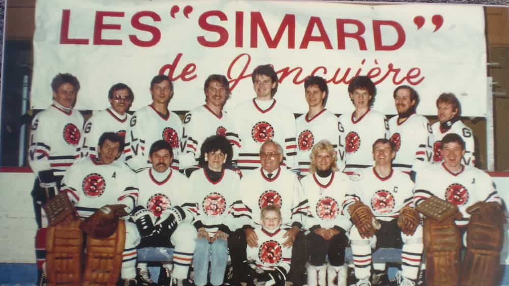 L’histoire méconnue des 13 frères dans la même équipe de hockey!