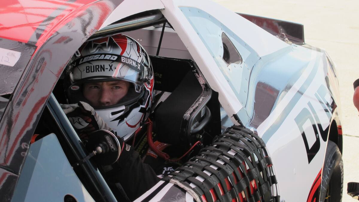 Stunod Racing Raphael Lessard Un volant pour le pilote québécois Raphaël Lessard en Série NASCAR ...