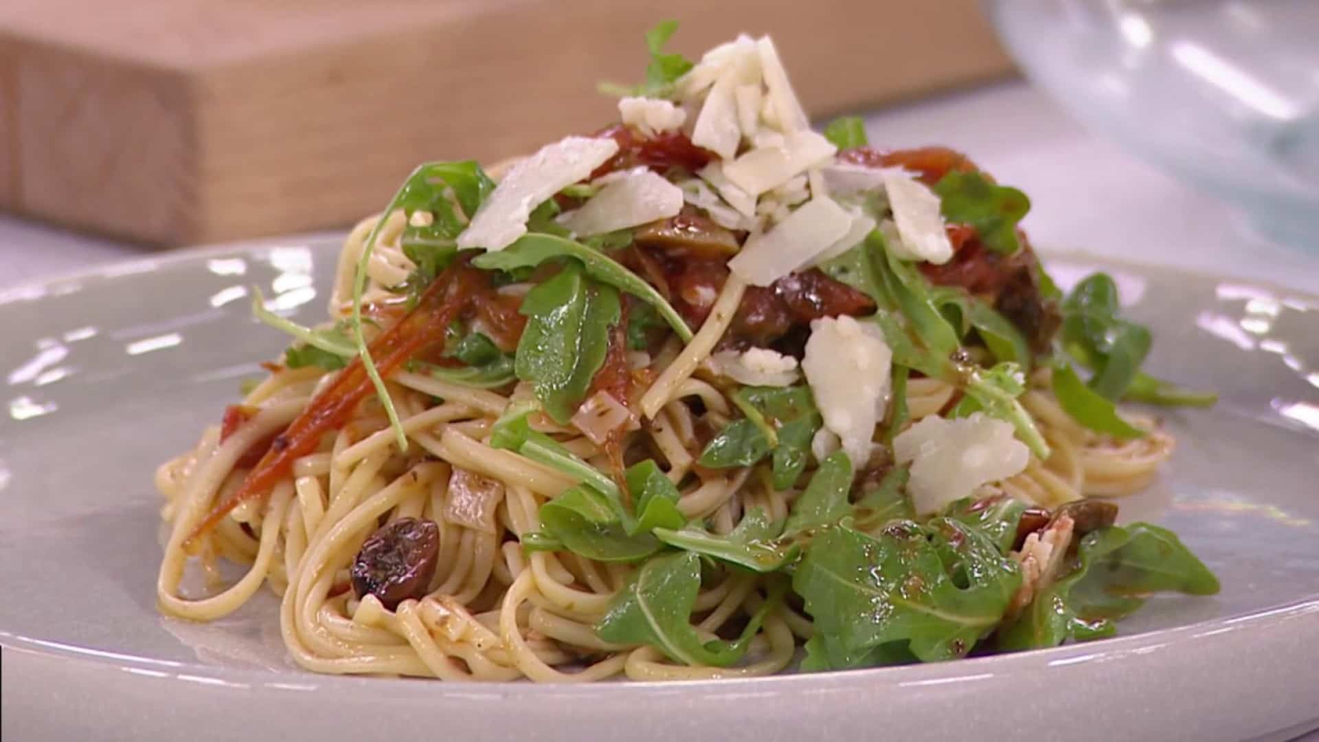 Linguines à la fricassée de tomates