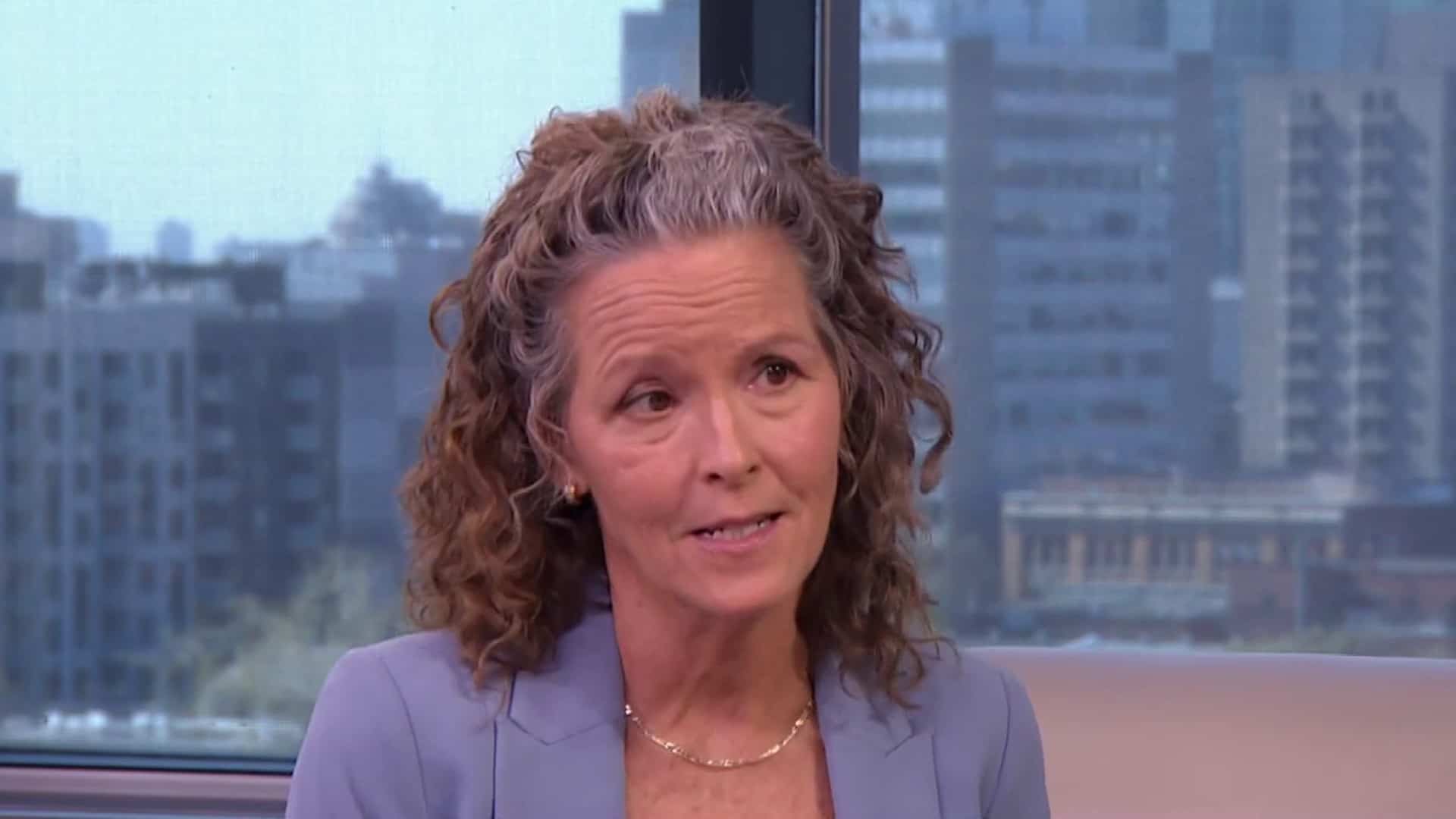 Louise Sigouin revient avec Si on s'aimait encore