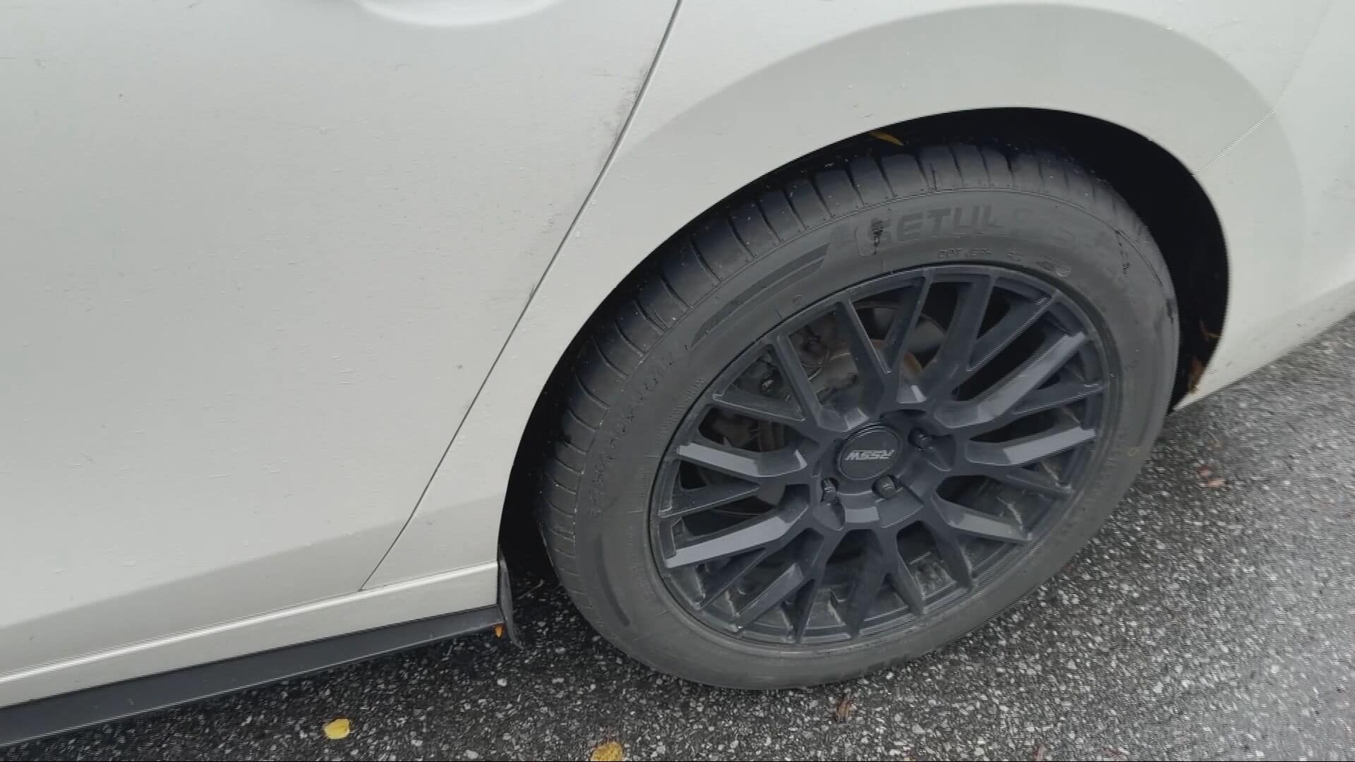 «Lug Nut Challenge»: une mère a failli avoir un accident sur l’A-10 avec ses enfants à bord