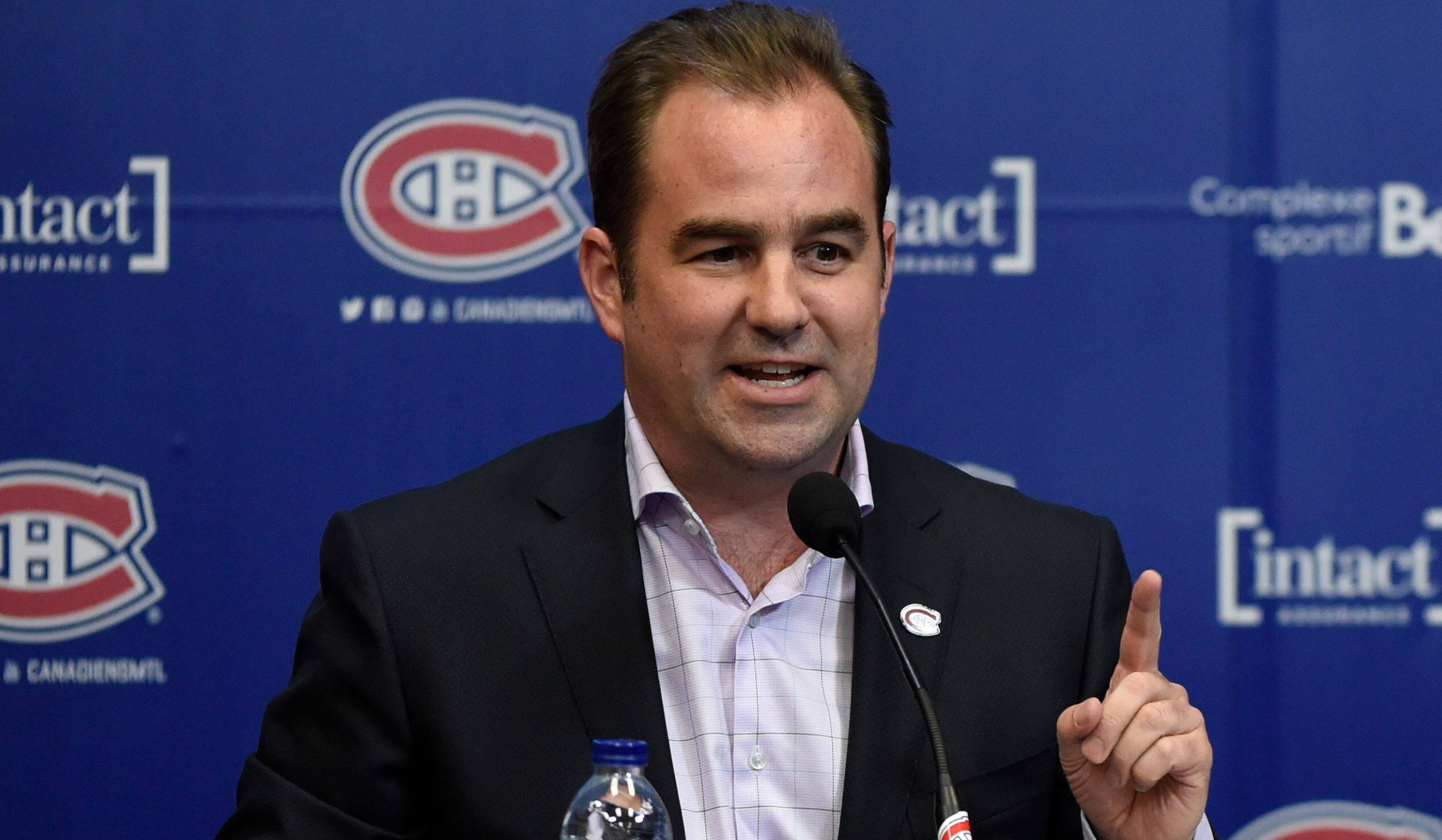 EN DIRECT : Kent Hughes fait son entr&eacute;e