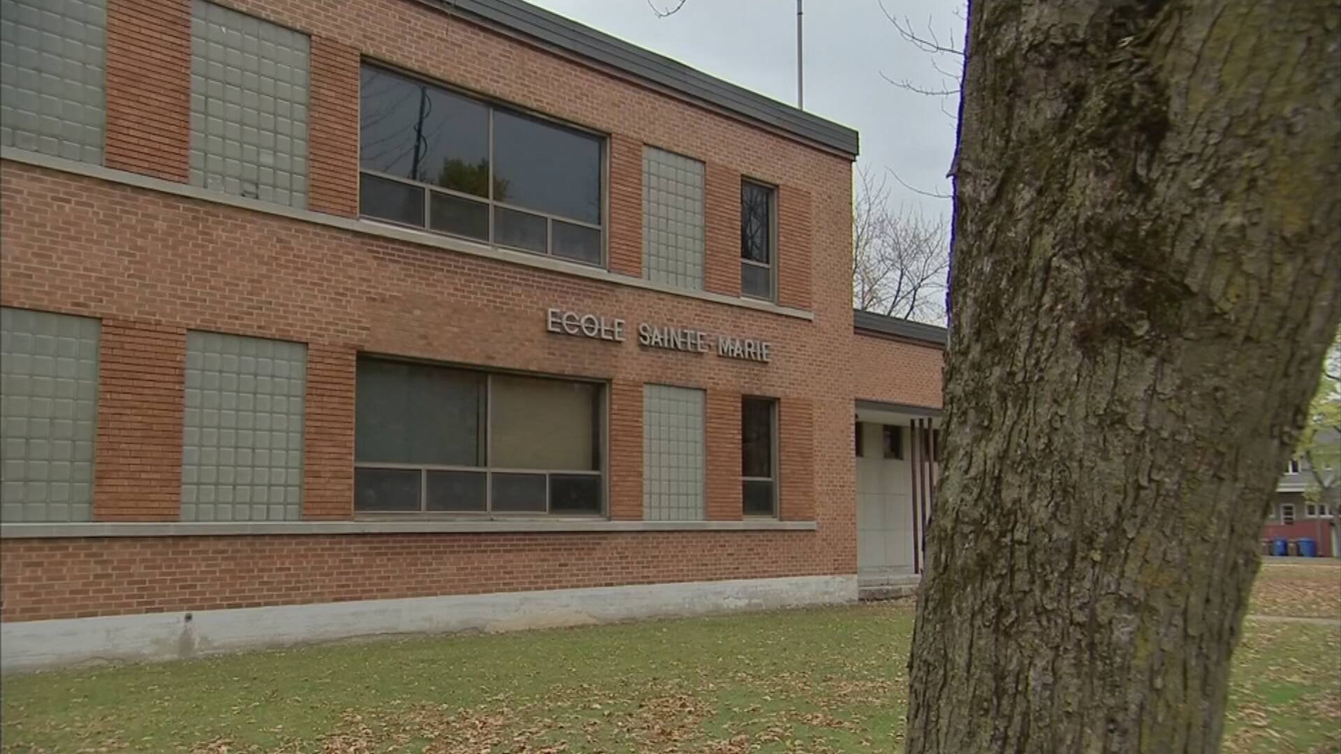 École primaire fermée : le syndicat juge qu'il aurait fallu agir plus tôt | TVA Nouvelles