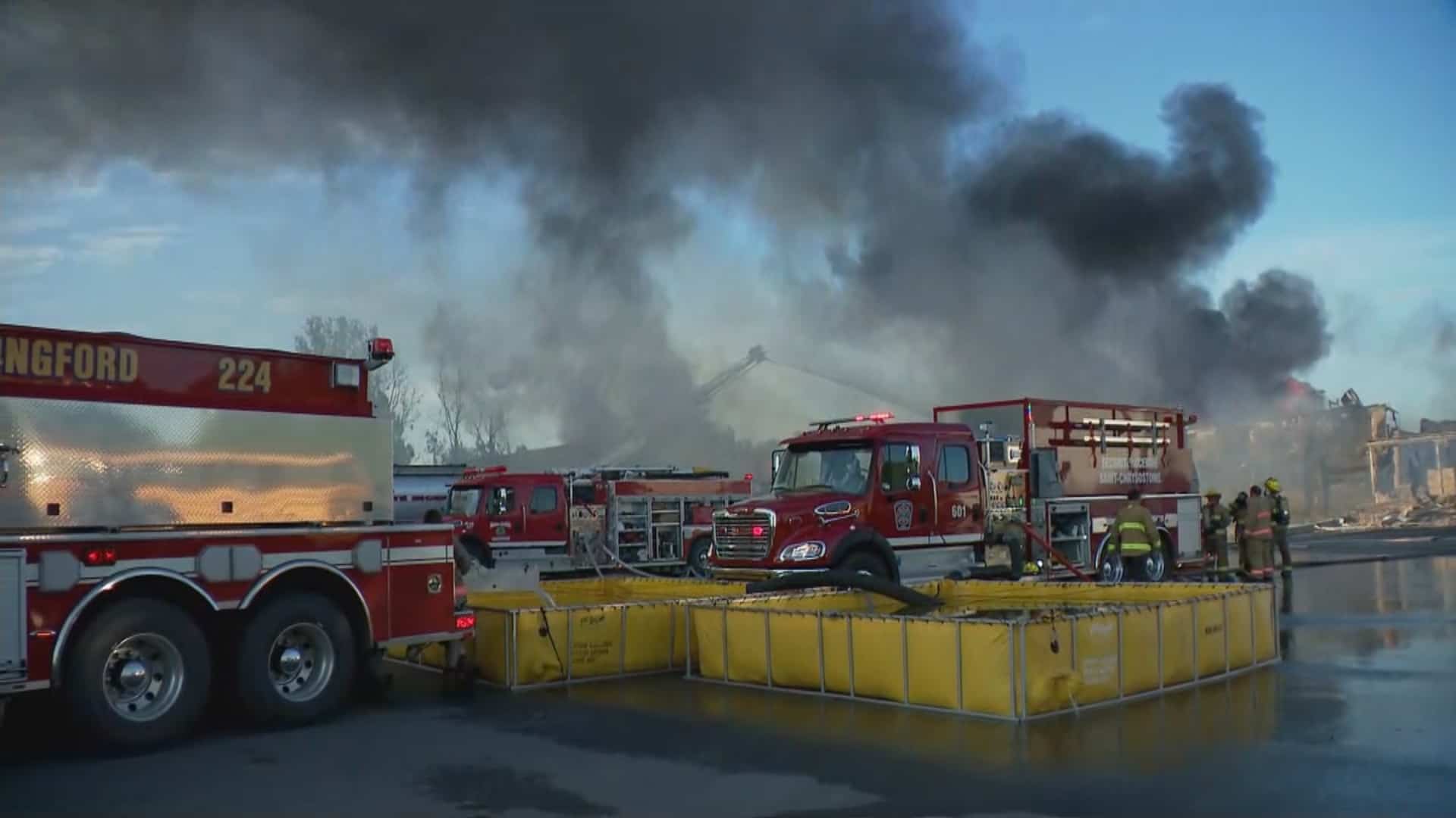 Incendie majeur et explosion à SainteClotilde, en Montérégie JDM