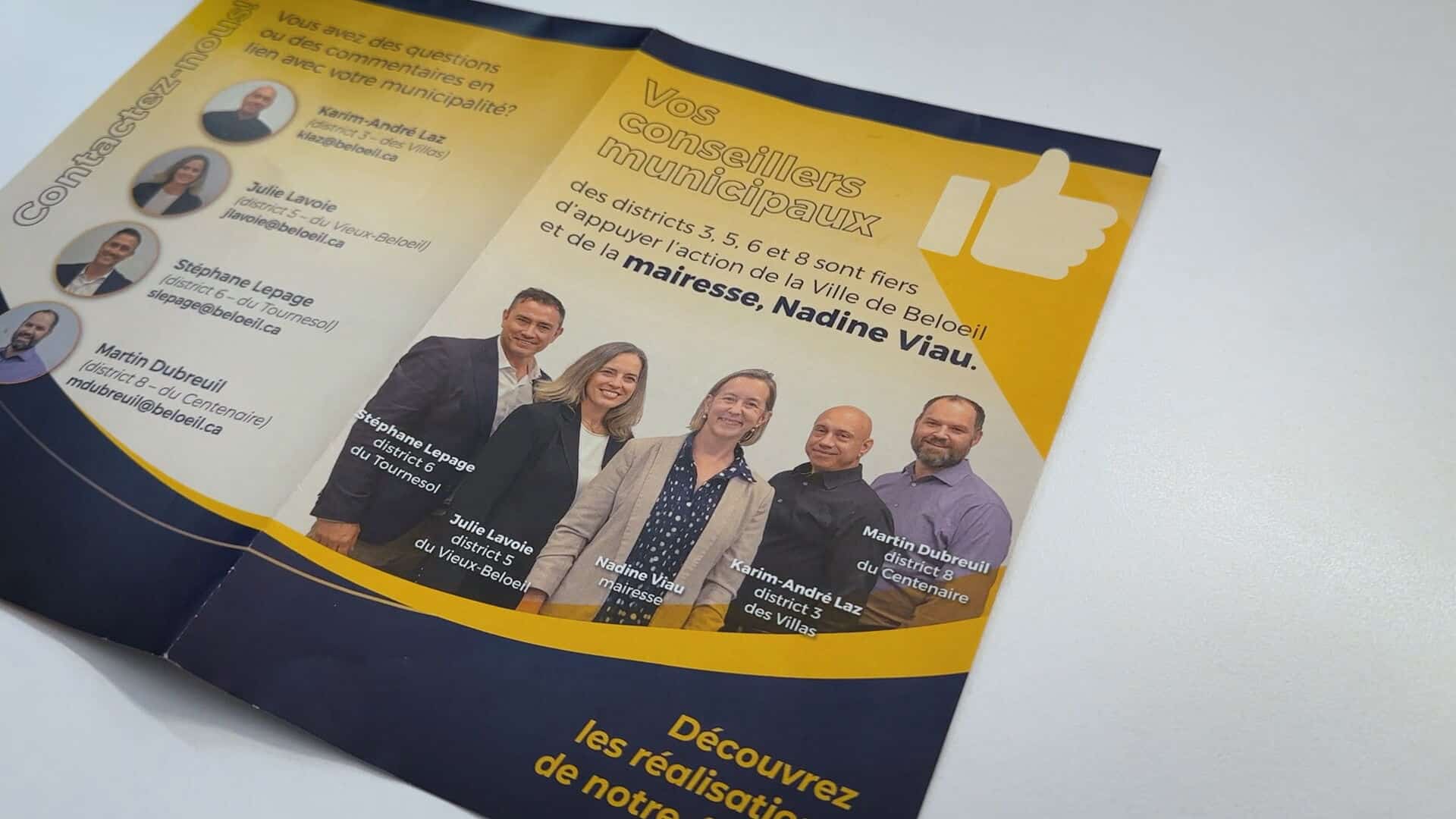 &laquo;Les gens n&rsquo;ont pas &agrave; payer pour &ccedil;a&raquo;: 7000$ factur&eacute; aux contribuables de Bel&oelig;il pour un d&eacute;pliant jug&eacute; partisan