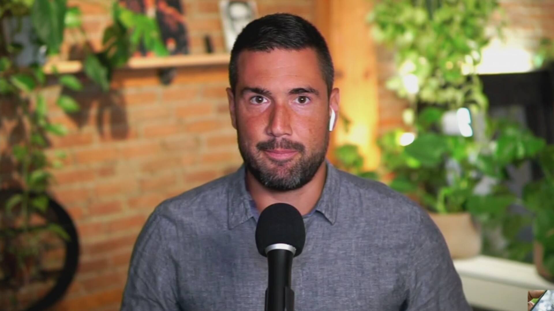 QR code: less information than that on the driver’s license