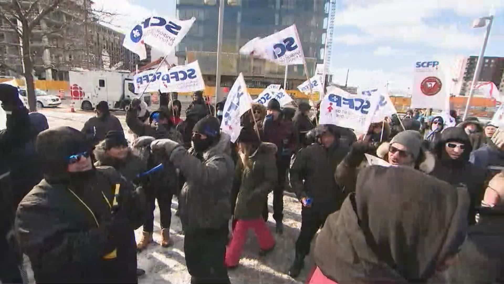 Les chauffeurs d&rsquo;autobus de la STL font la gr&egrave;ve