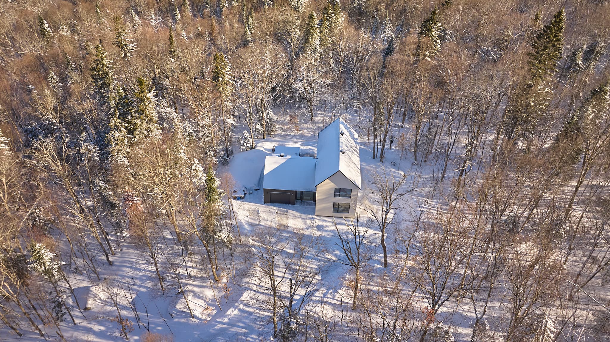 Cette maison scandinave de 2023 est à vendre 