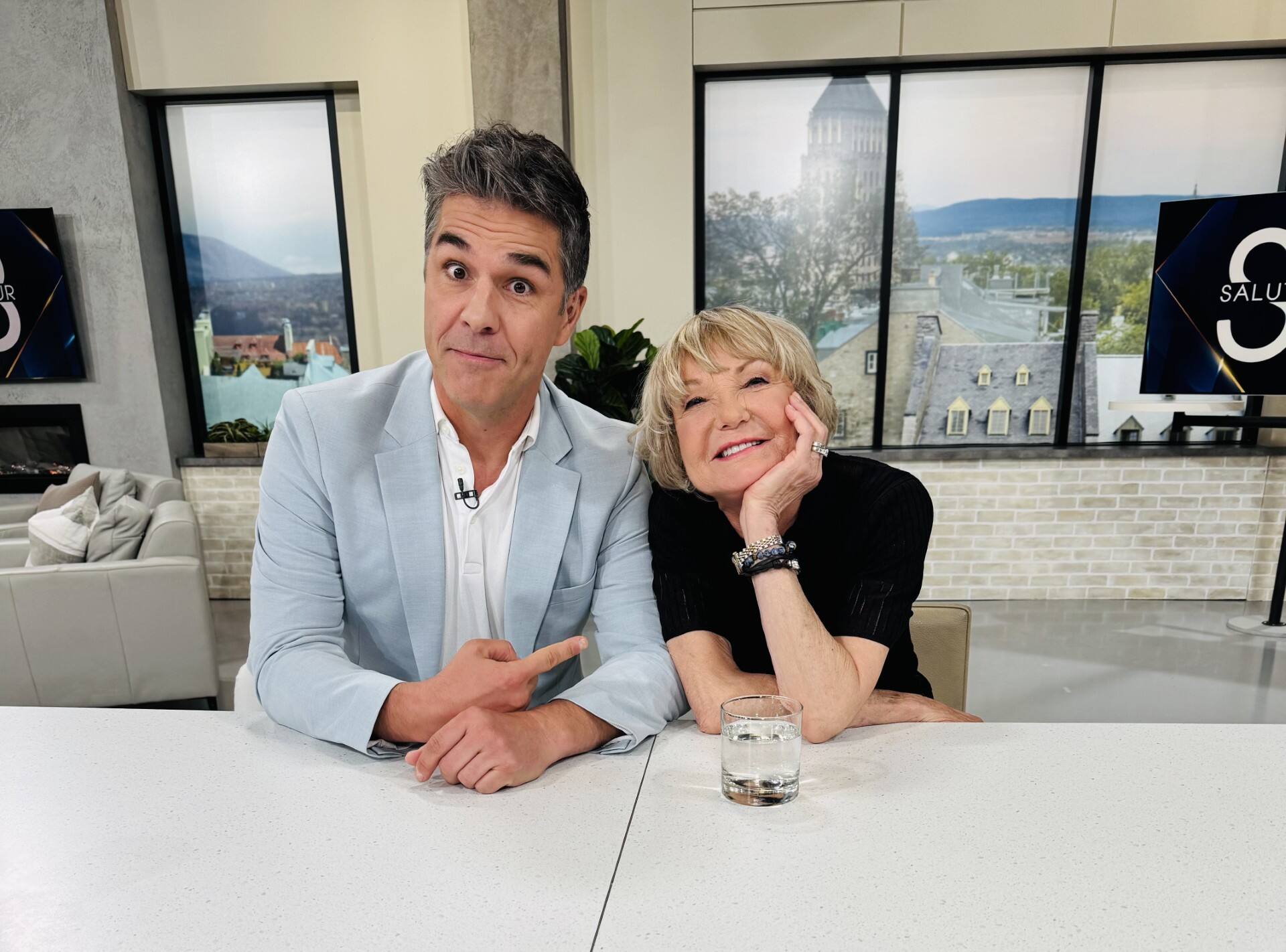 FEQ : Marjo reçoit un prix pour sa carrière