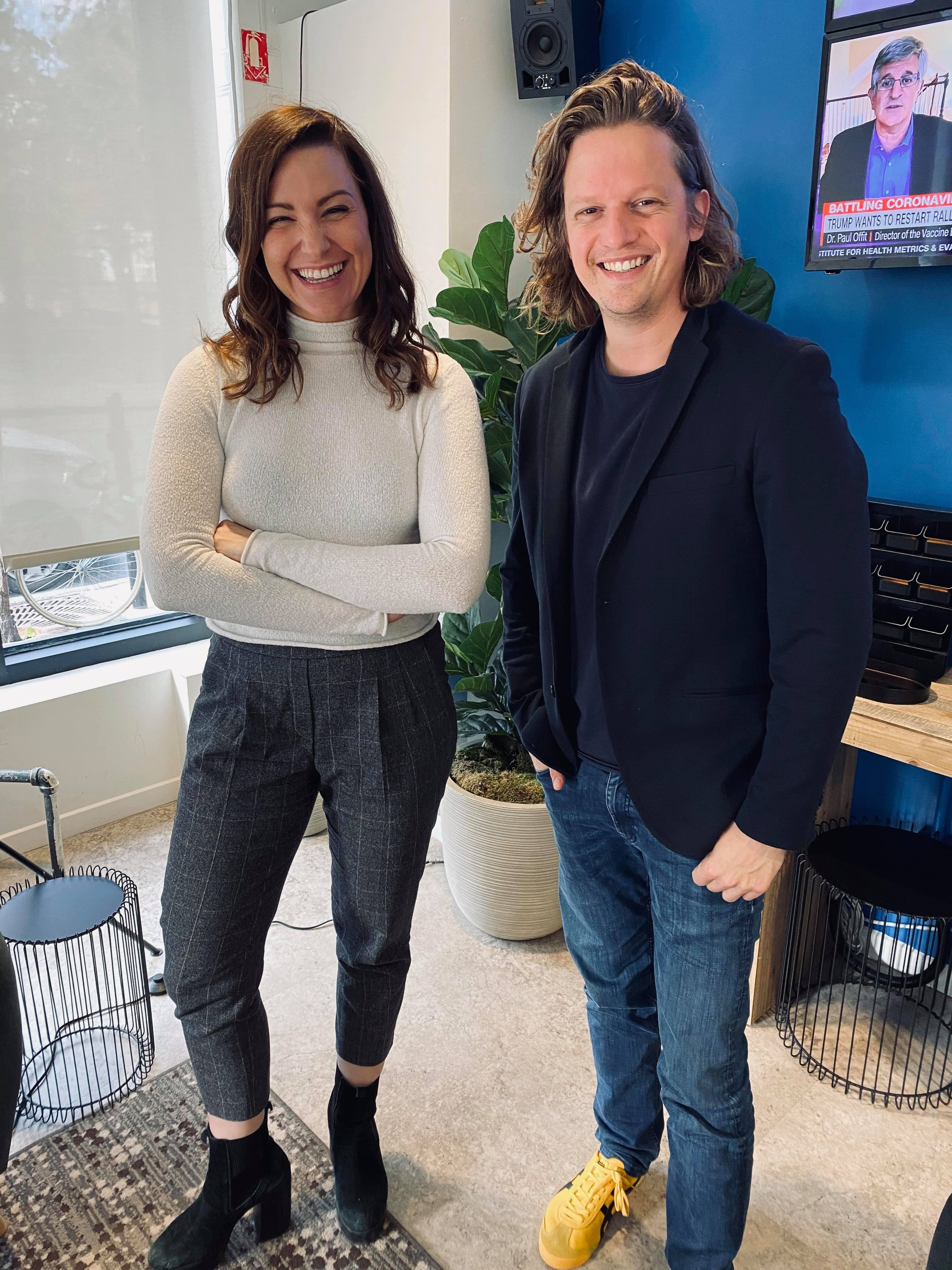 Geneviève Pettersen reçoit son chum, PierreYves McSween, pour parler