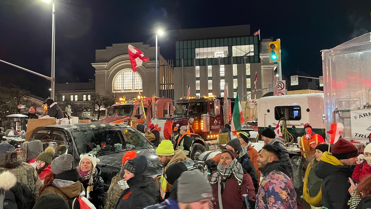 Gros party dans les rues d’Ottawa