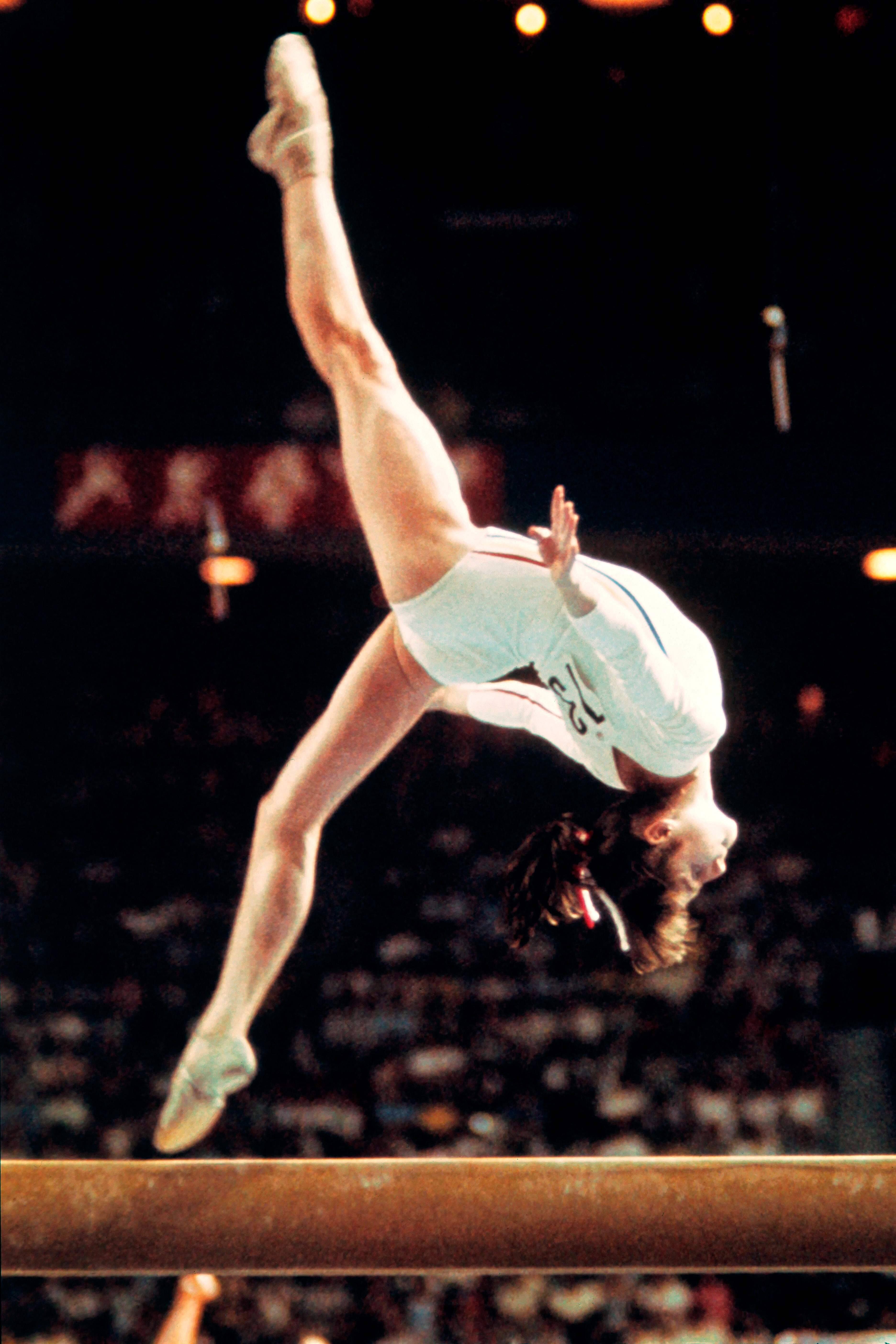Porte-clés Officiel Des Jeux Olympiques De Montréal 1976 – Équipe Yougoslavie, Vintage Doré
