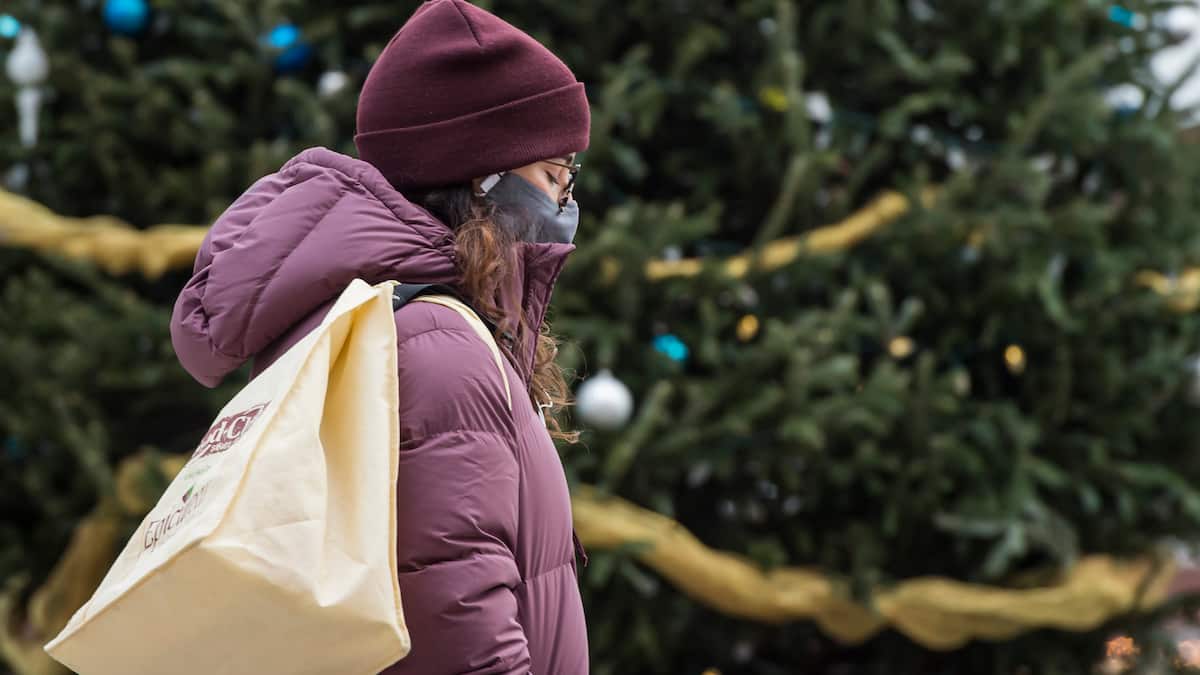 Pas d’allégements à court terme: Ottawa demeure prudent avec l’arrivée de Noël