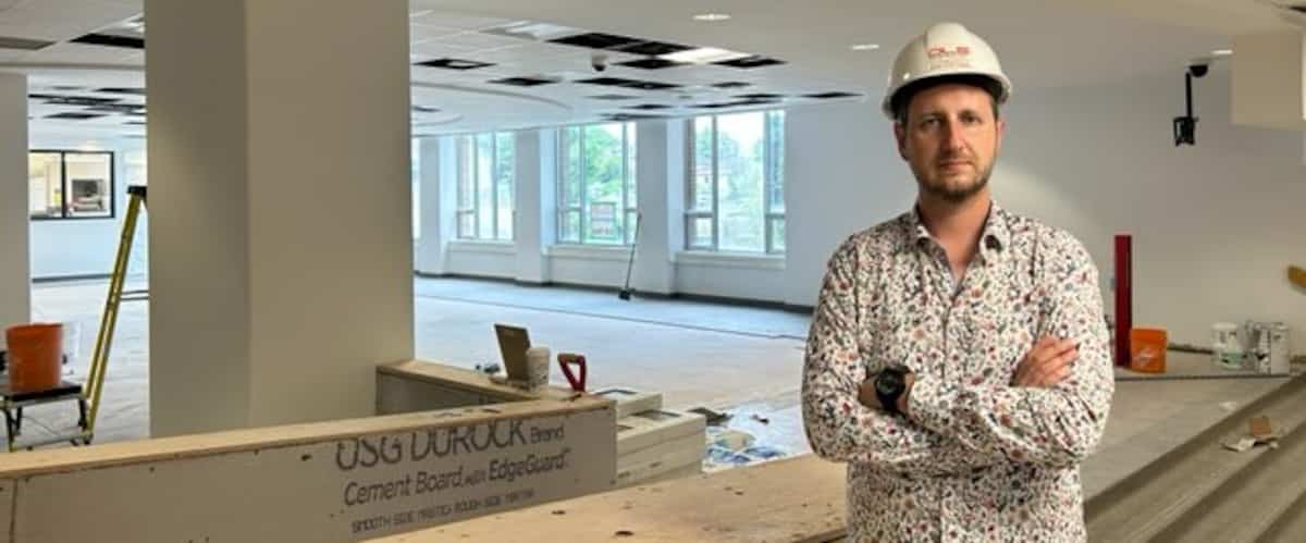 Travaux publics: deux à trois fois plus long de faire des contrats au Québec qu’en Ontario