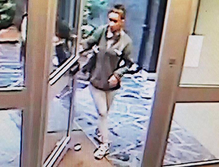 Jeune fille tuée à Paris une suspecte au parcours de vie chaotique JDM