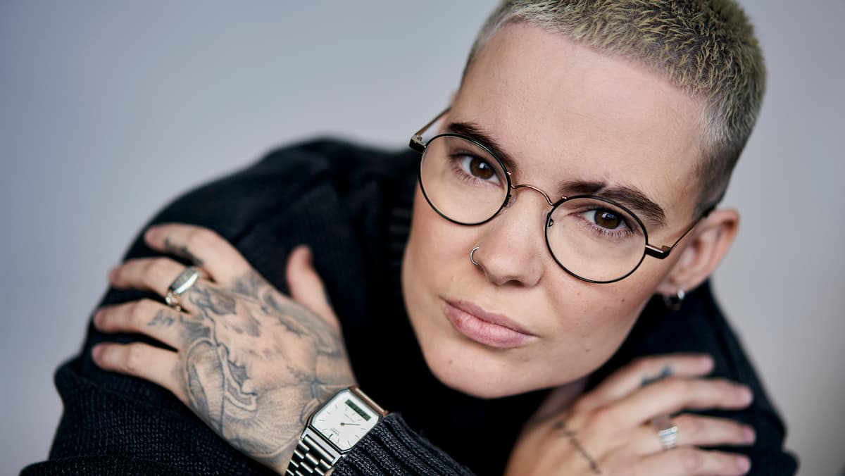 Roxane Bruneau s’essaye au slam dans «Replay», sa nouvelle chanson dévoilée vendredi