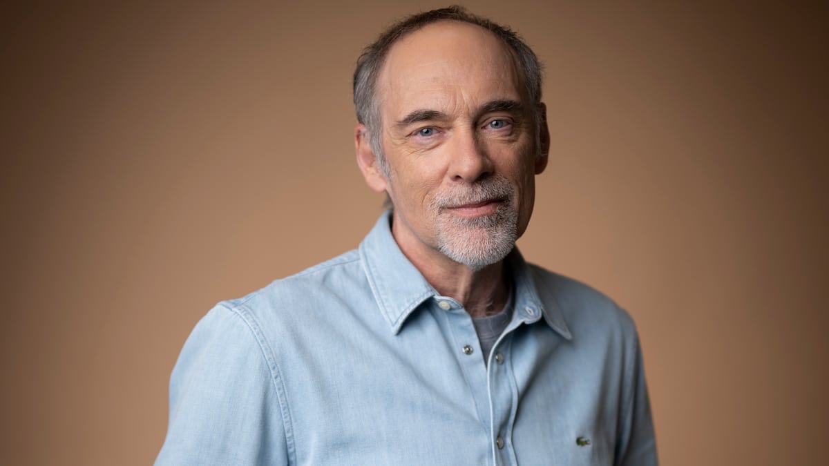 Mario R Gendron Pierre Gendron parle de son rôle dans «Les Armes» et de son enfance ...