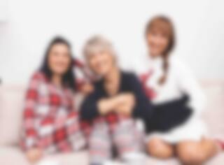 Un album de Noël pour Judi Richards et ses filles