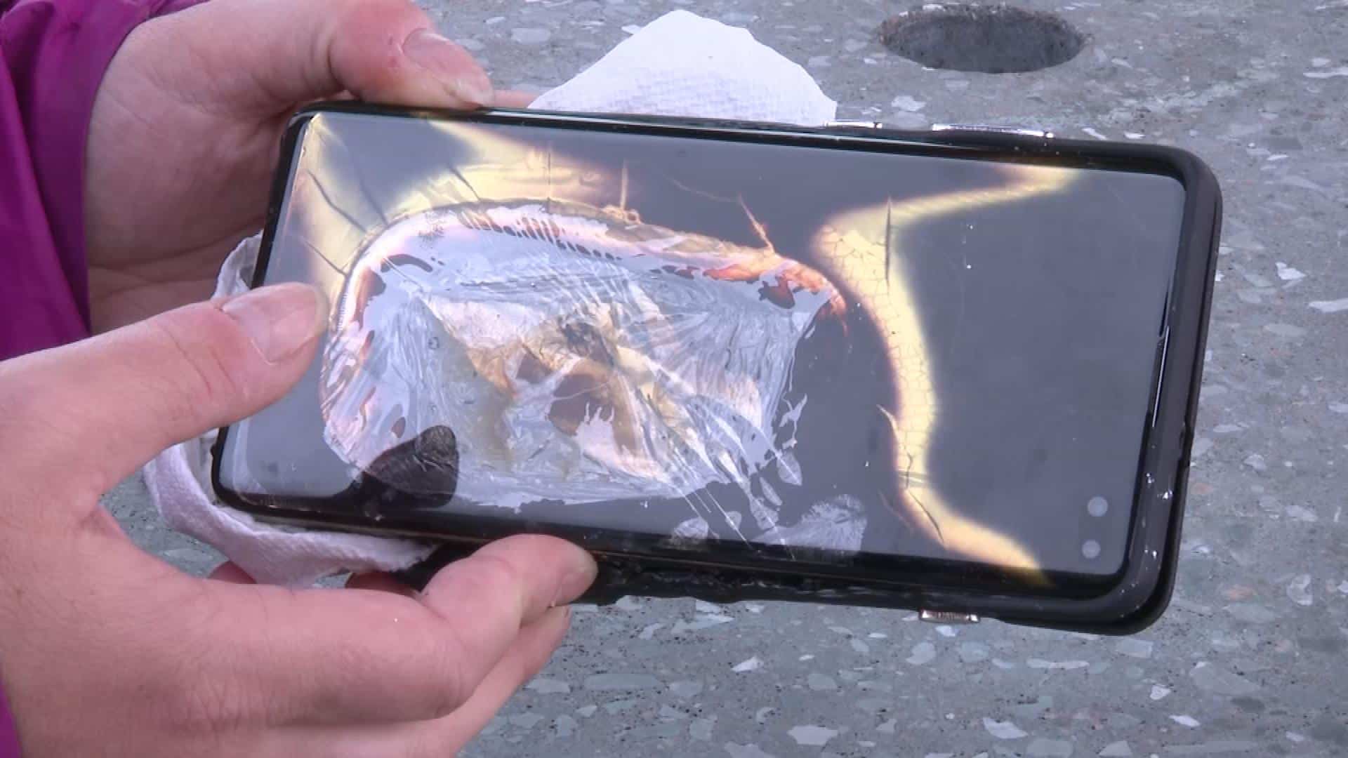 Voici 4 conseils pour &eacute;viter que votre cellulaire ne s'enflamme