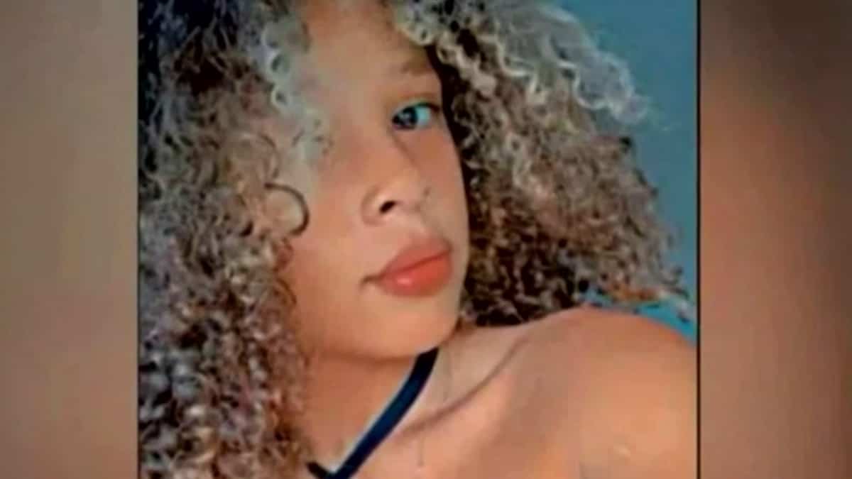 Un vendeur d’armes de 13 ans tue sa sœur par accident