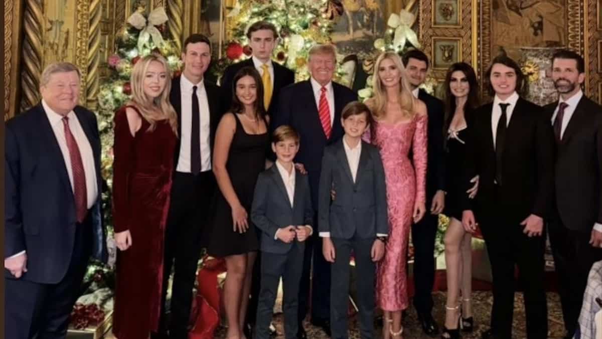 «Où est Melania?»: une grande absente notée dans la photo de famille ...