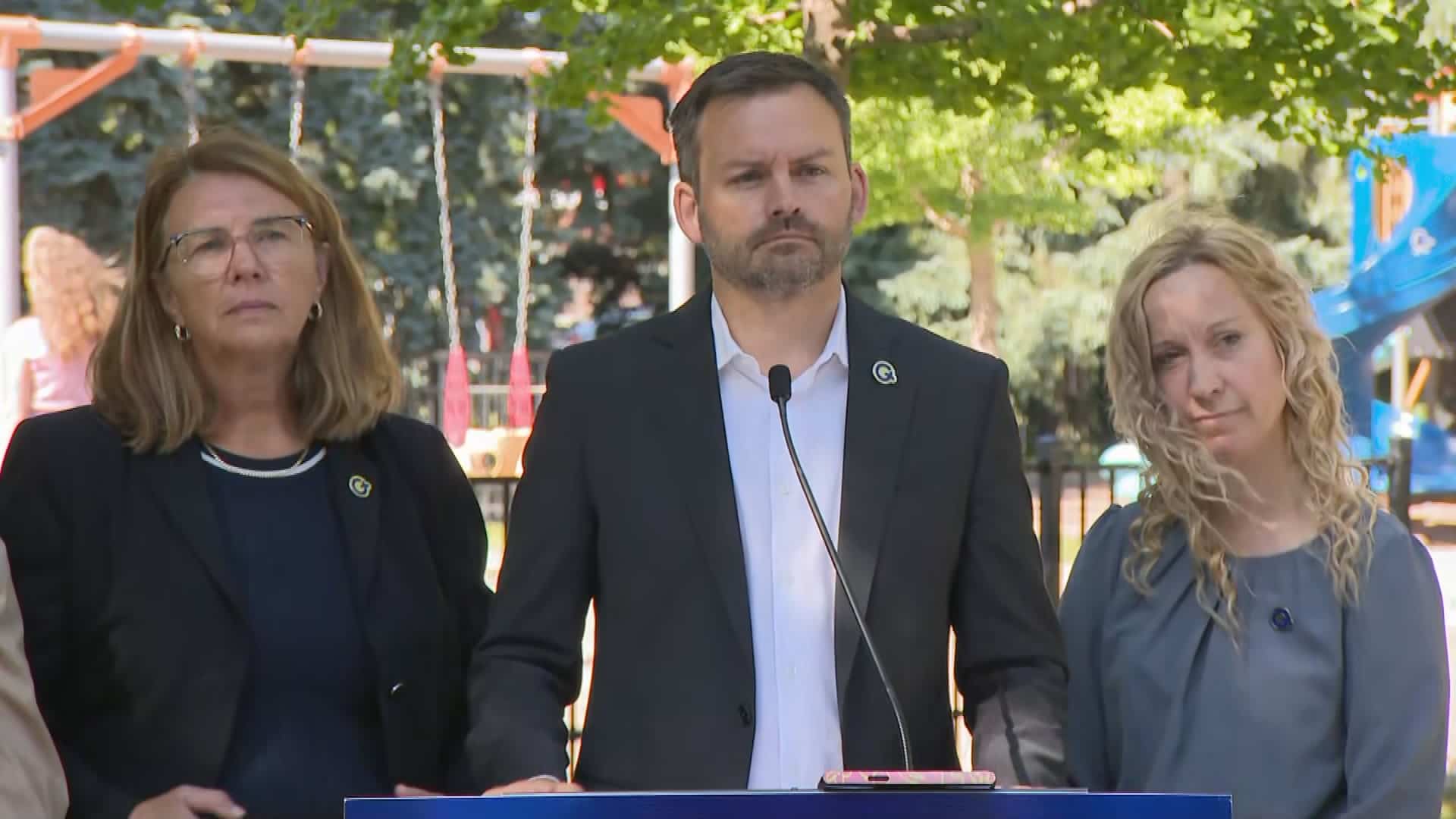 EN DIRECT | Sécurité, santé, éducation et transports au coeur du 17e jour de campagne