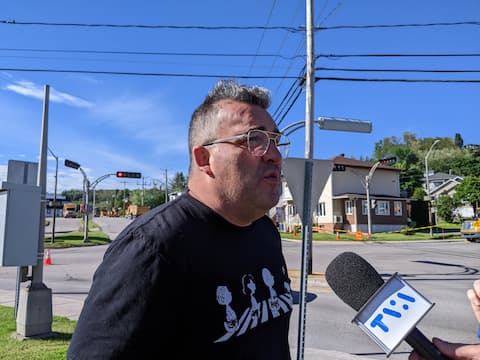 Fran துணைois Tremblay, provincial deputy for the ride to Dubuque
