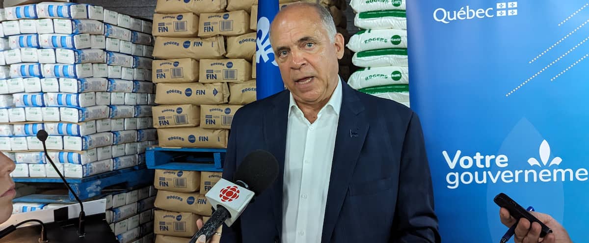 Il faut moitié moins de voitures au Québec, lance Fitzgibbon