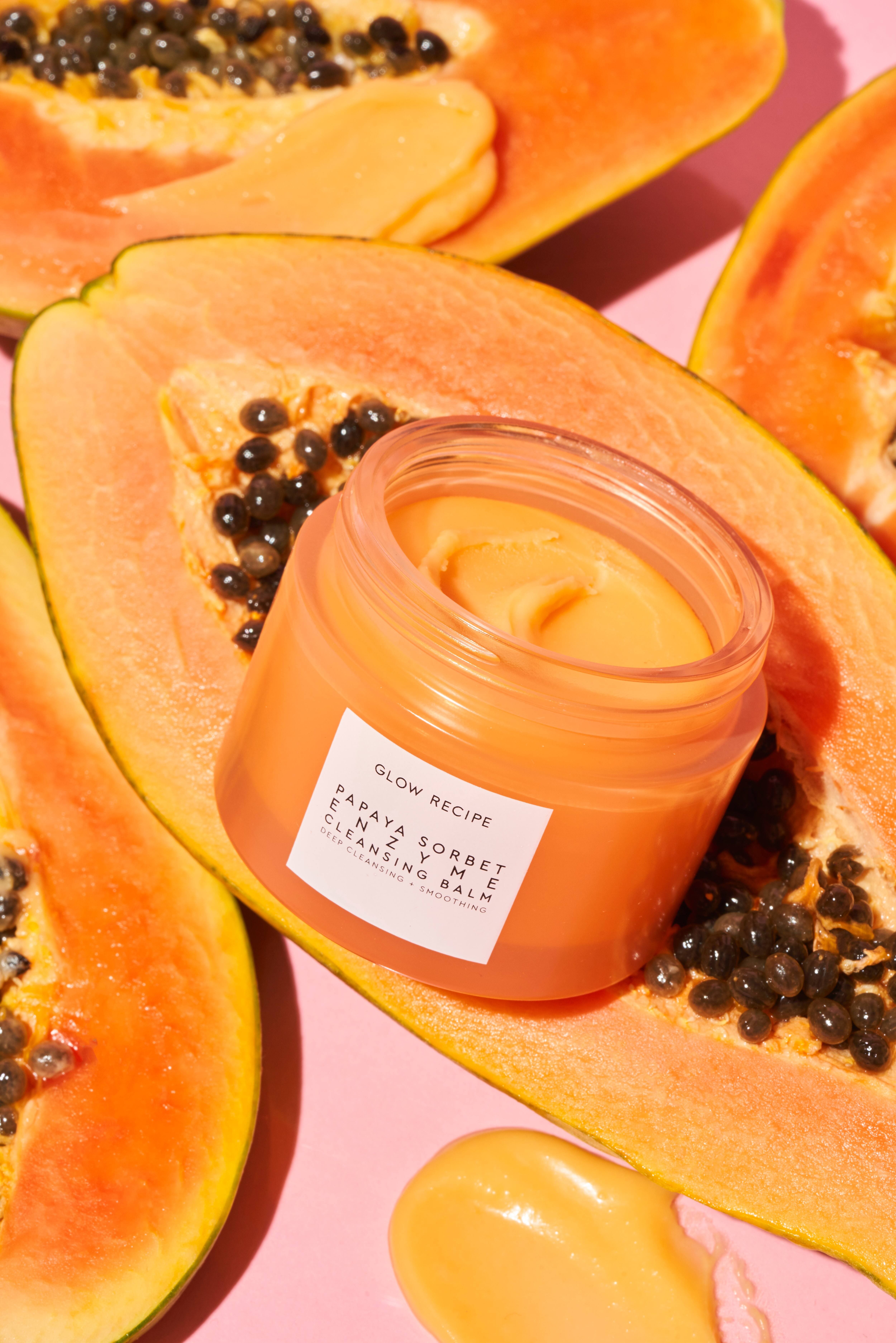 Voici pourquoi il faut toujours laver son visage deux fois | Clin d'œil