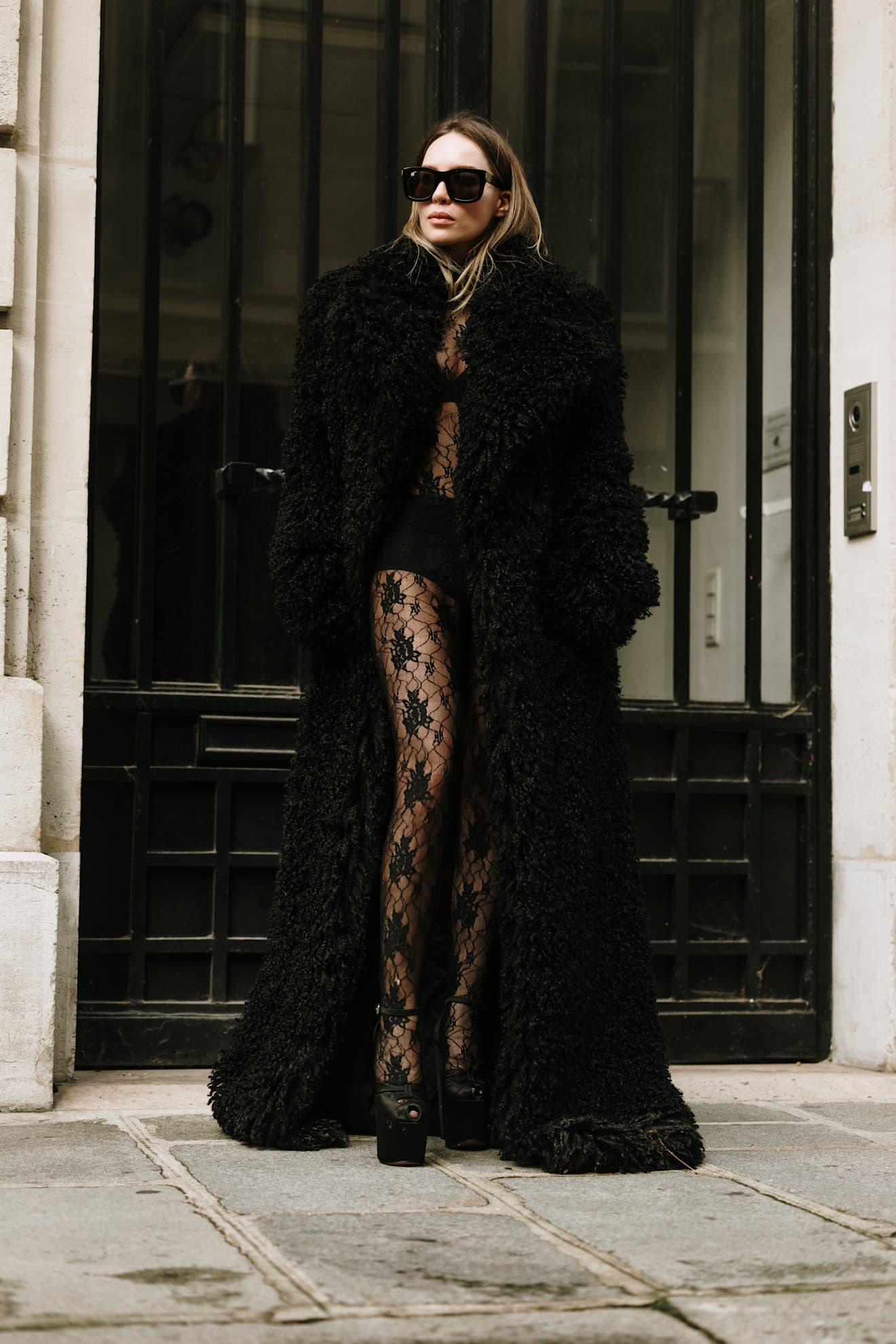 La tendance «sexy witch», le retour du style EMO?