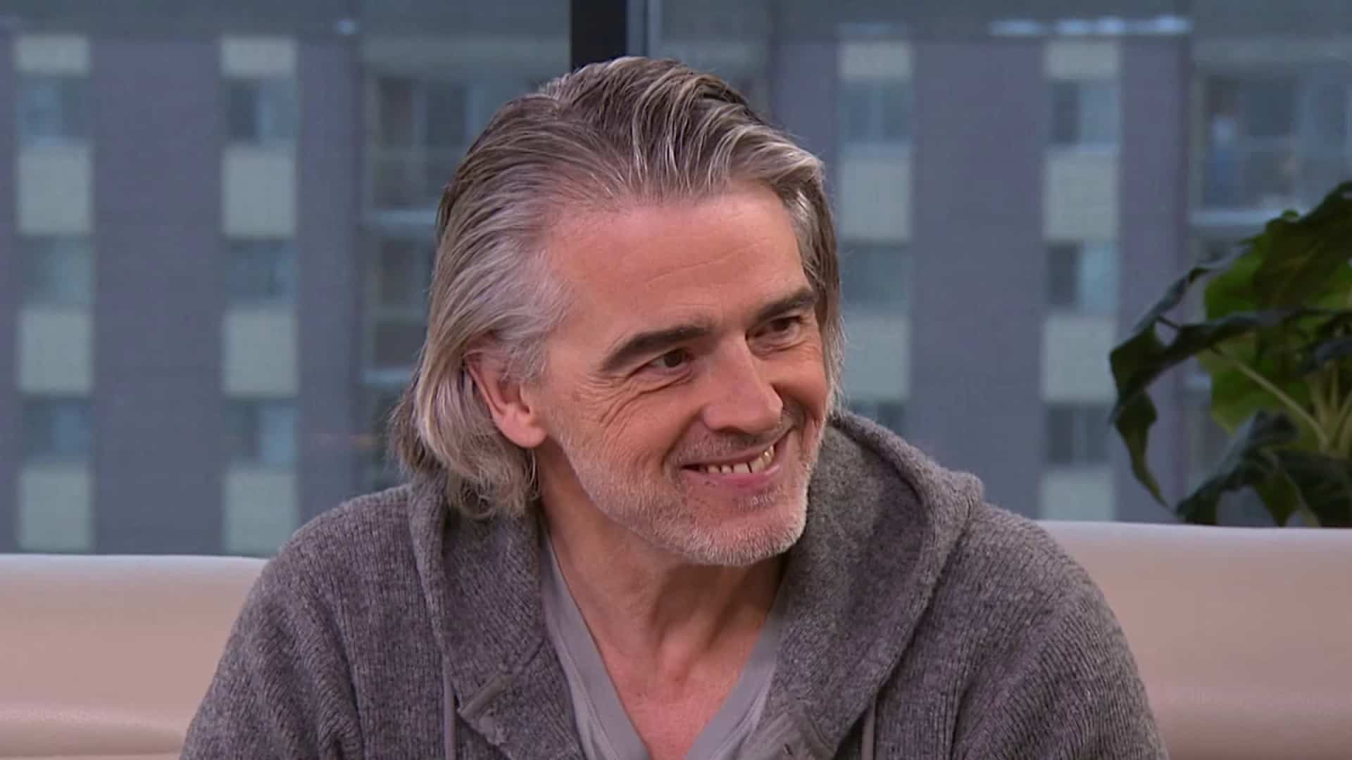 Patrice Godin jongle entre feu et caméras