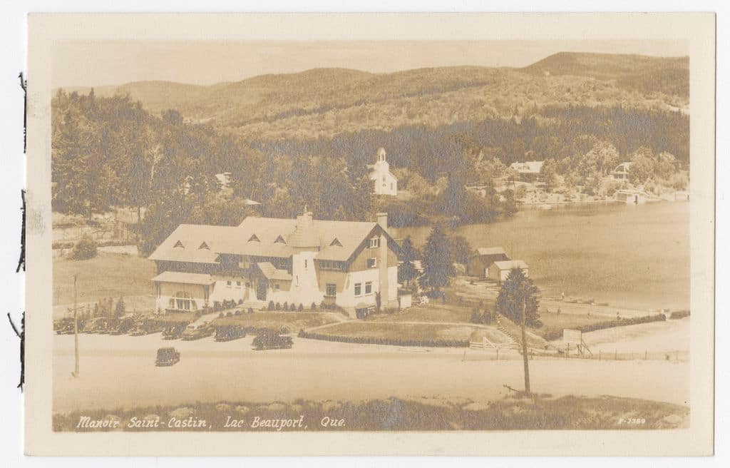 Carte postale du Manoir Saint-Castin. Bibliothèque nationale site Rosemont (CP 042691 CON), auteur inconnu.