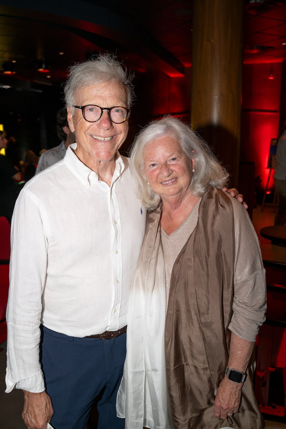 Jean Airoldi célèbre cinq ans d’amour avec son amoureuse qui habite en ...