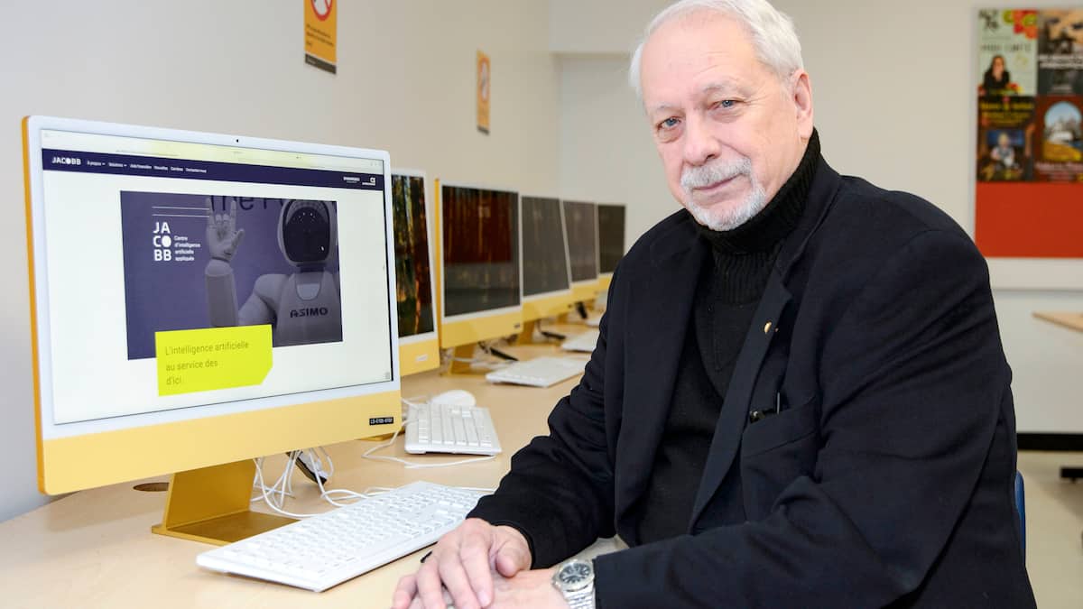 Un ex-premier ministre du Québec croit qu’il est urgent de requalifier 800 000 travailleurs pour les métiers d’avenir