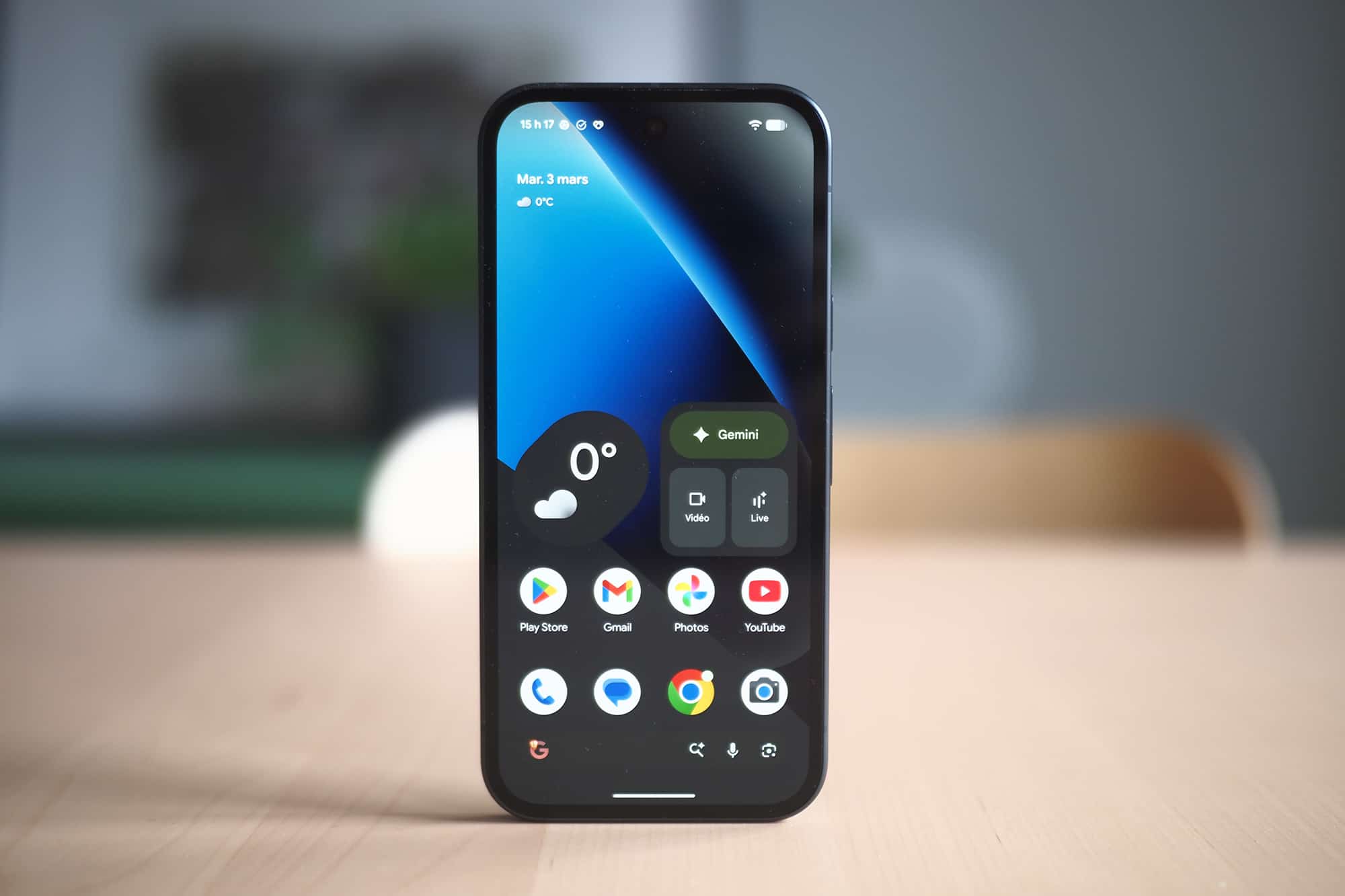 Critique du Pixel 10a: plate pour le testeur, mais plaisant pour le portefeuille